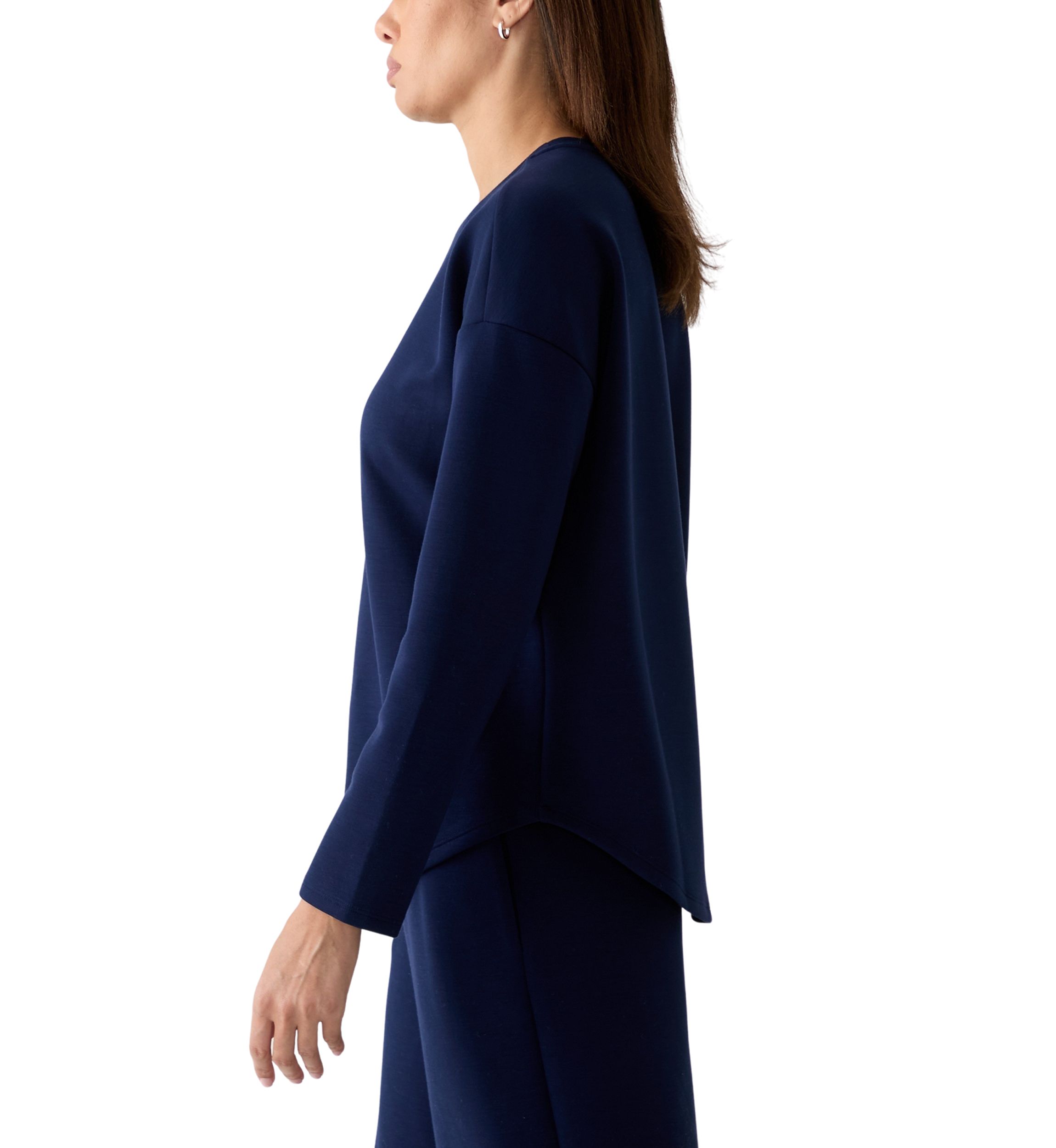 Womens Drop Shoulder Smile Hem Top