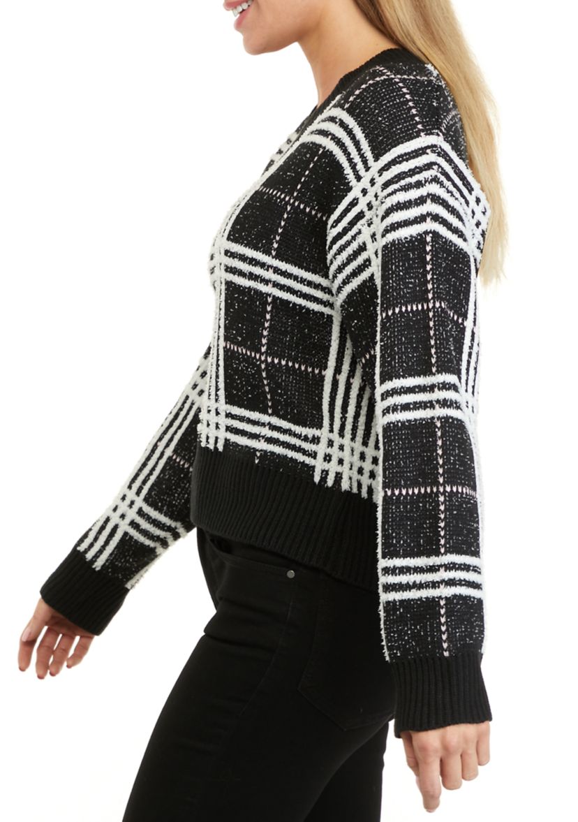 Petite V-Neck Plaid Sweater