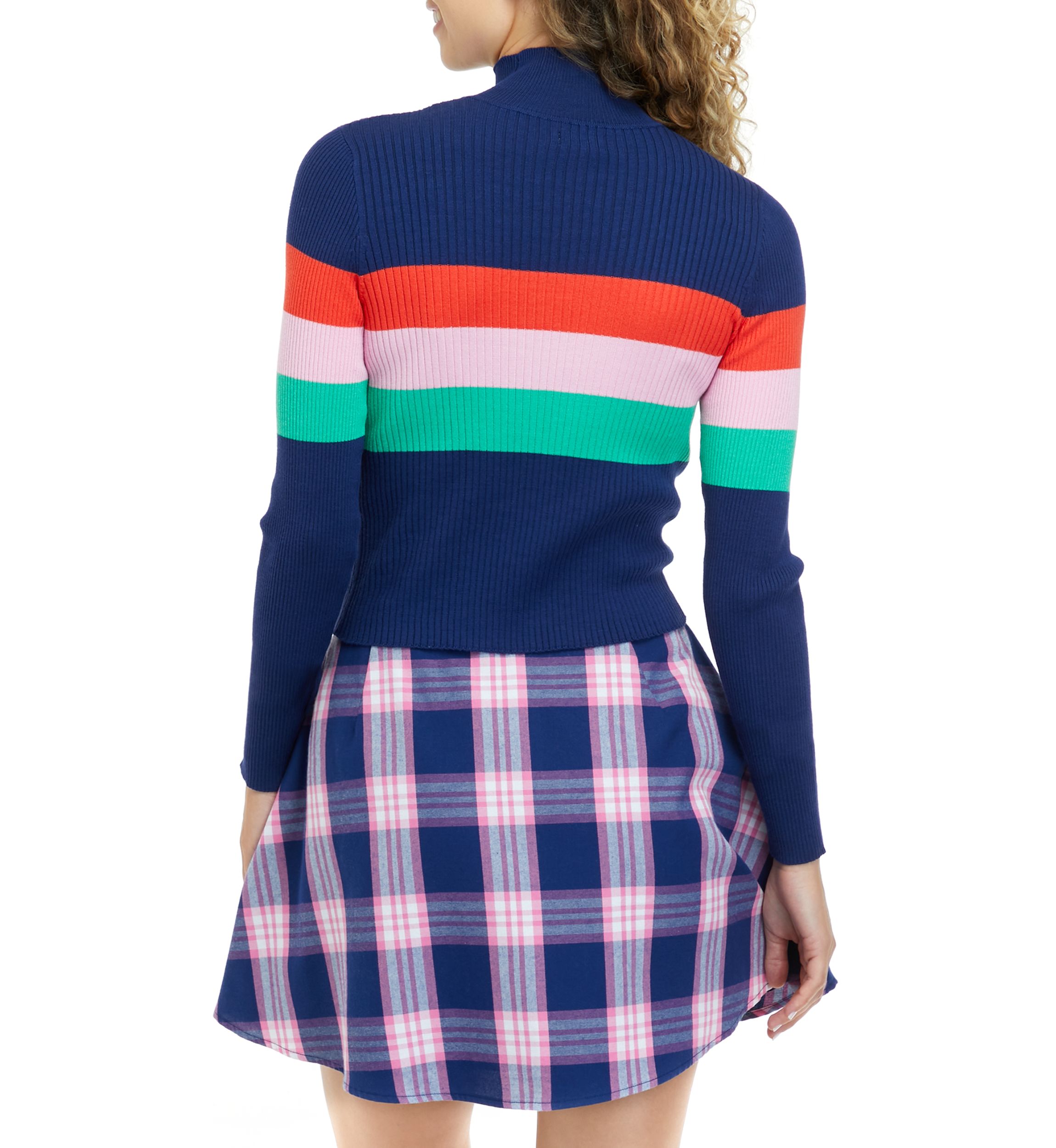 Juniors Long Sleeve Ribbed Turtleneck Sweater