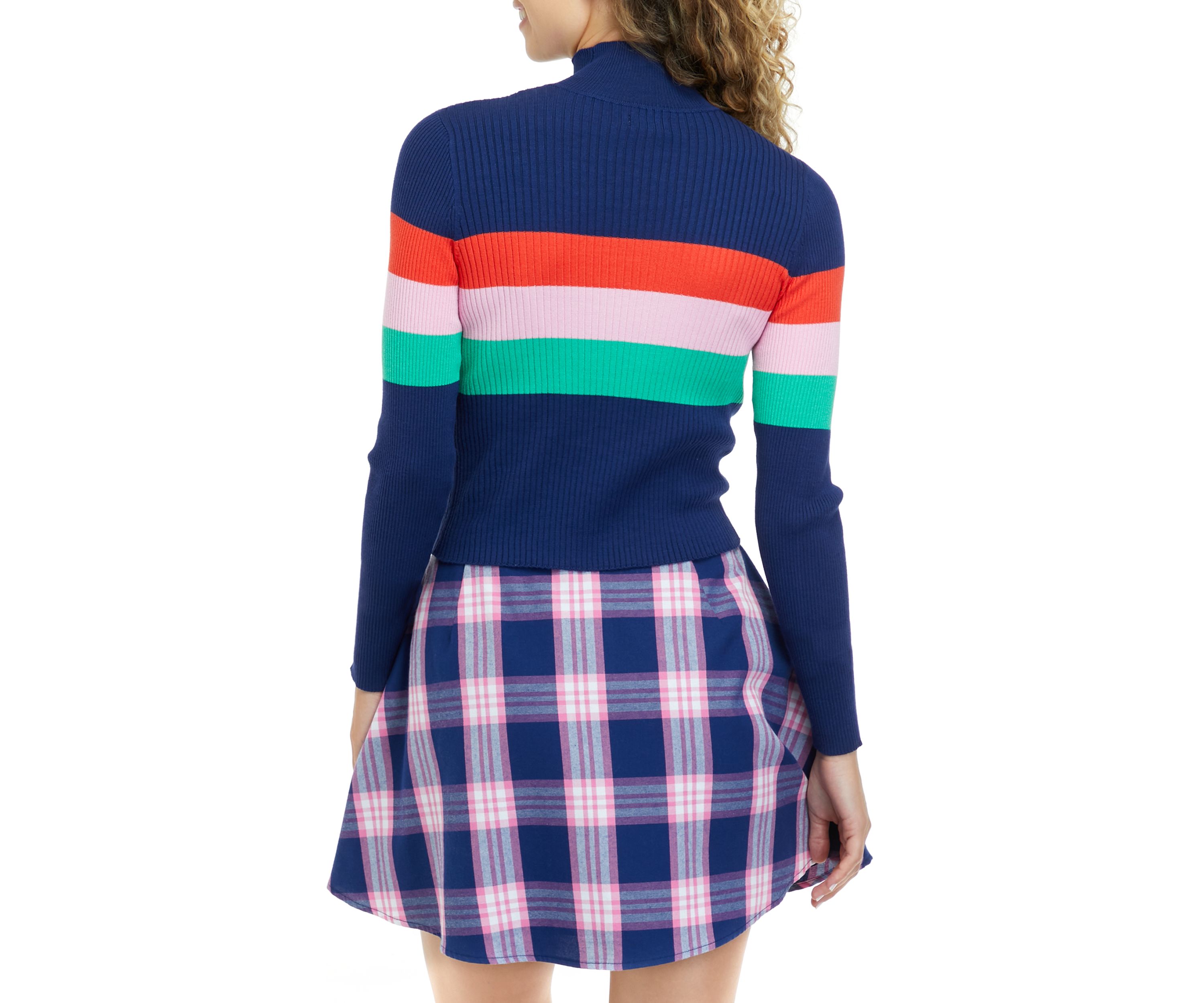 Juniors Long Sleeve Ribbed Turtleneck Sweater