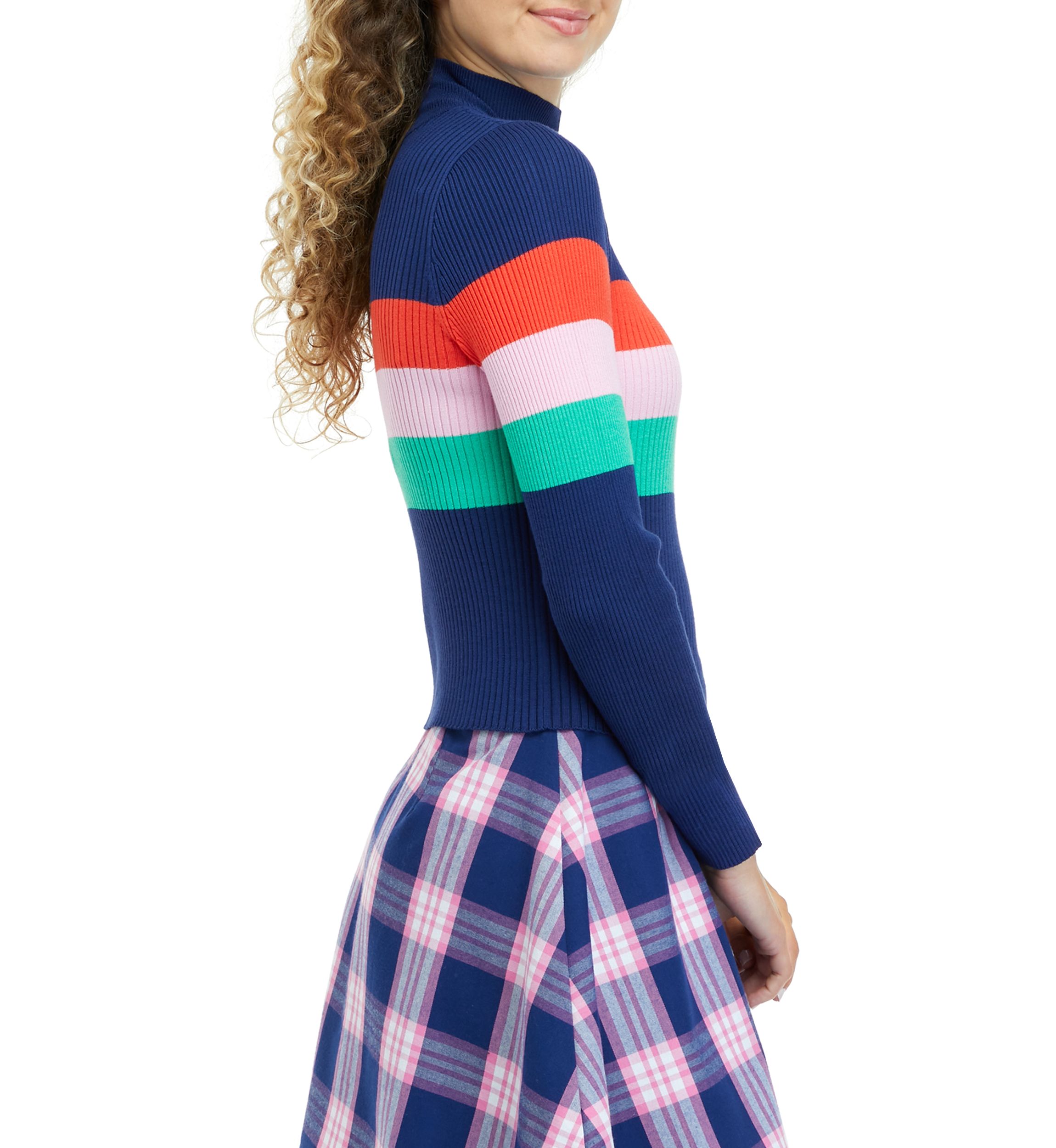 Juniors Long Sleeve Ribbed Turtleneck Sweater
