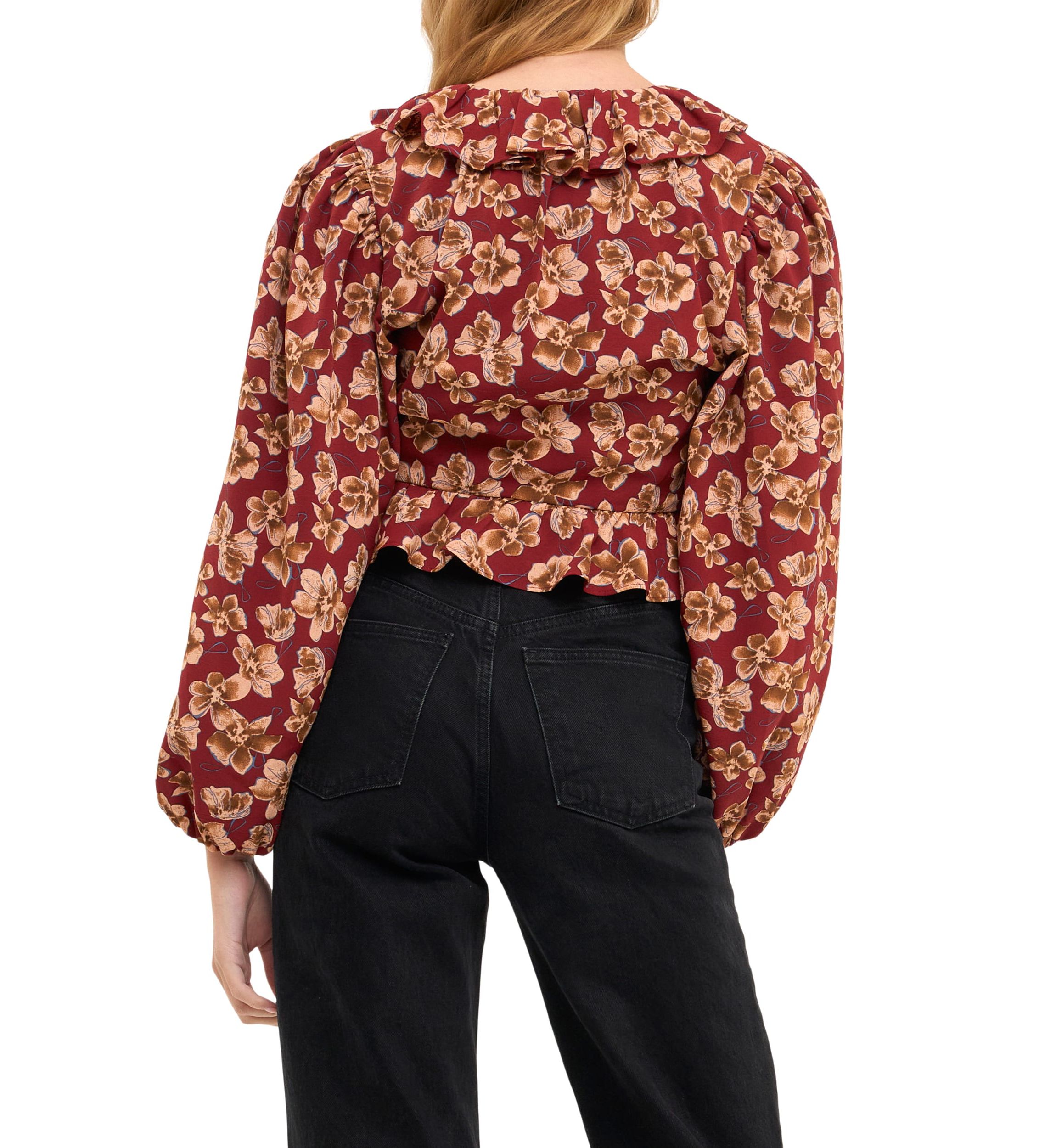 Crinkled Floral Center Cutout Blouse