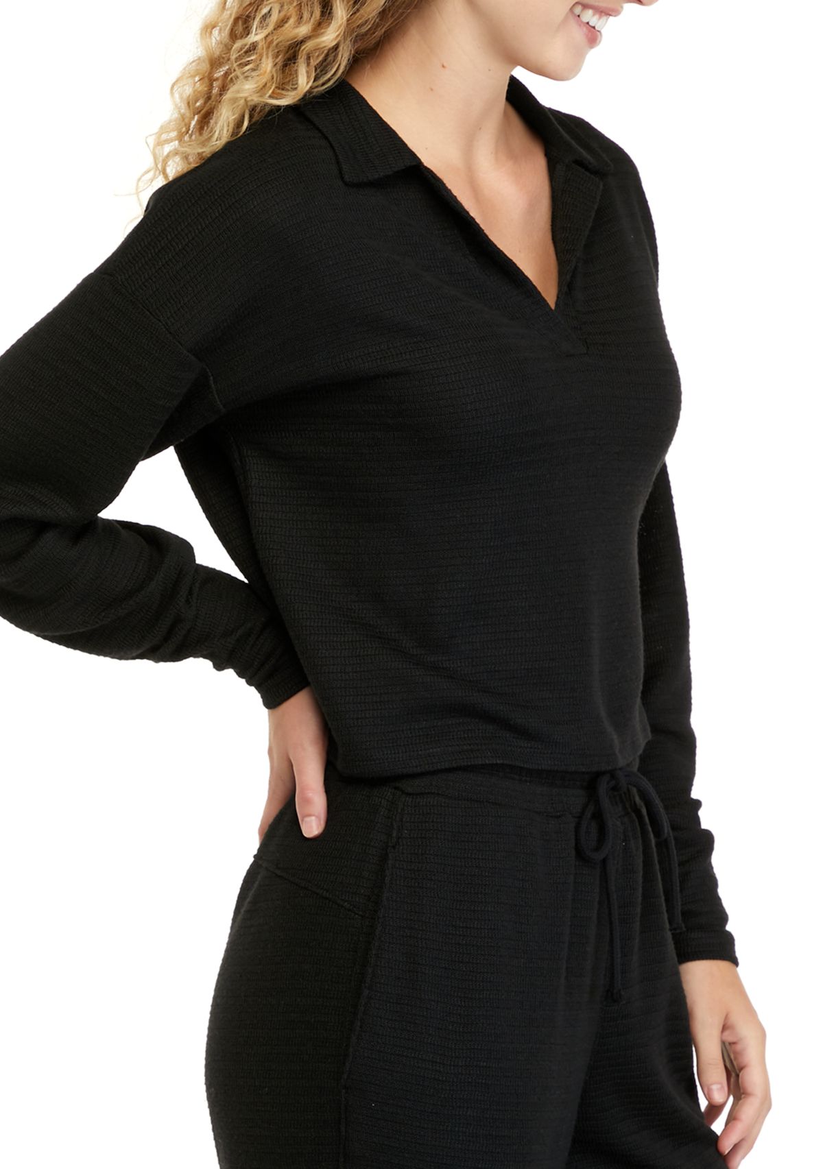 Juniors Long Sleeve Collared Pullover Top