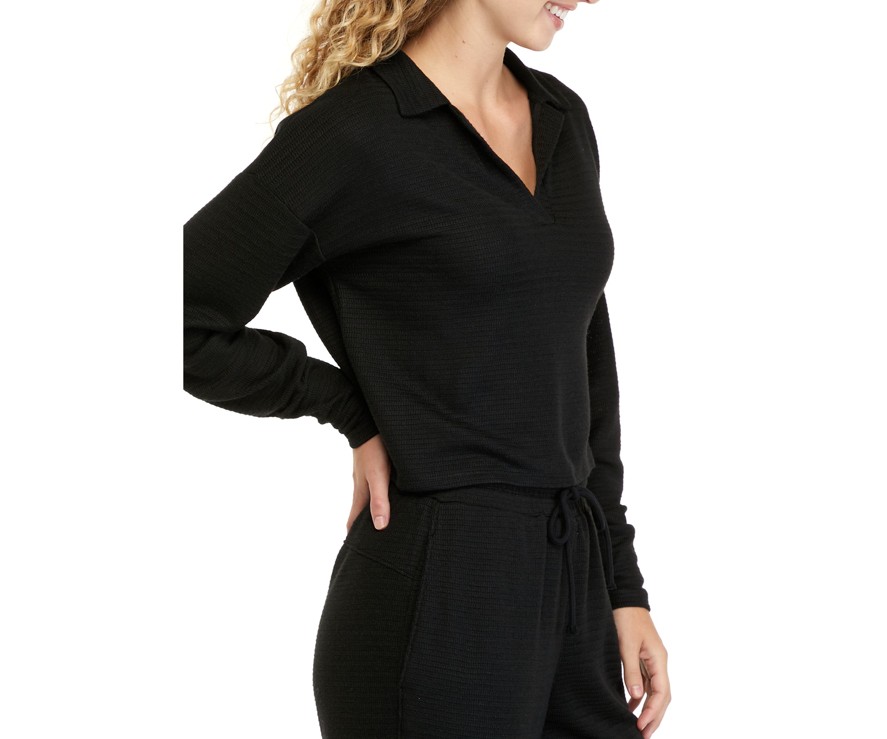 Juniors Long Sleeve Collared Pullover Top