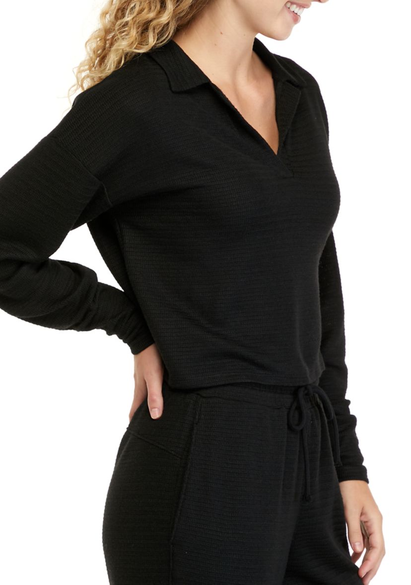 Juniors Long Sleeve Collared Pullover Top