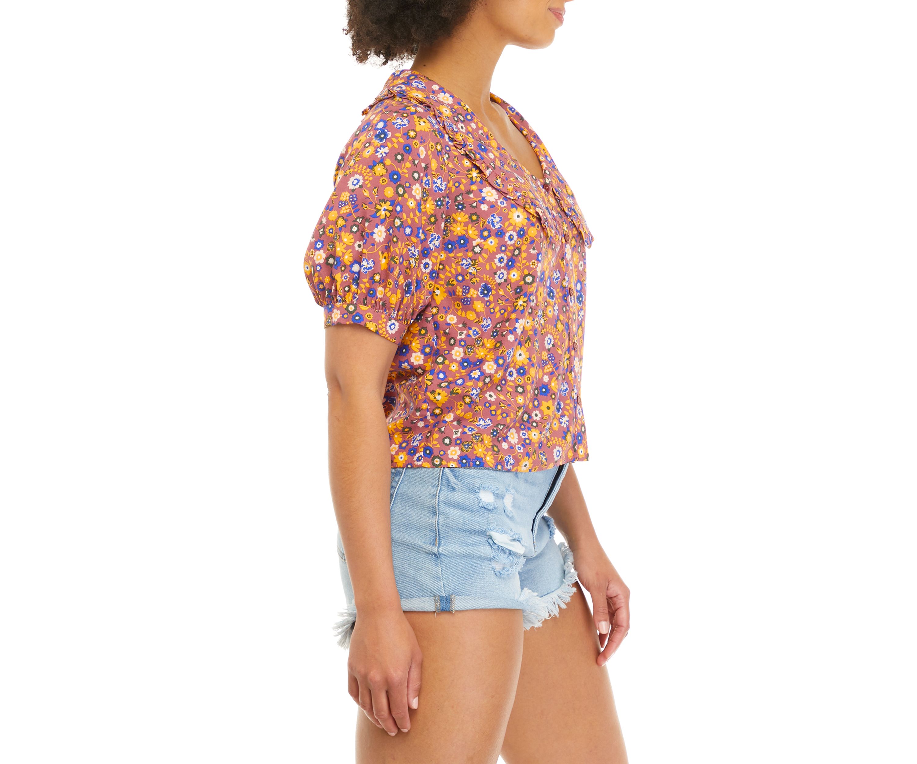 Juniors Short Sleeve Collared Floral Top