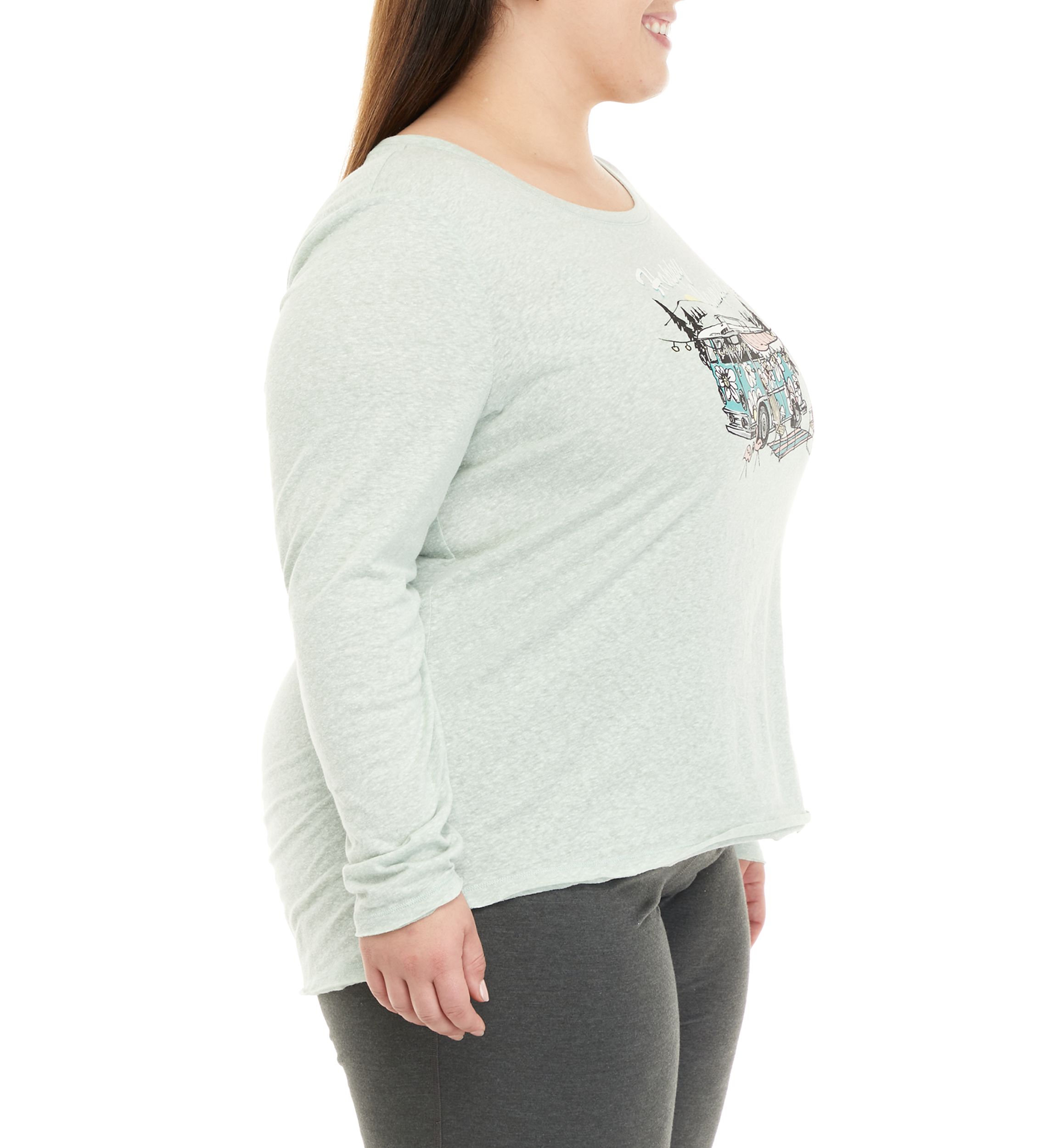 Plus Size Long Sleeve Graphic T-Shirt