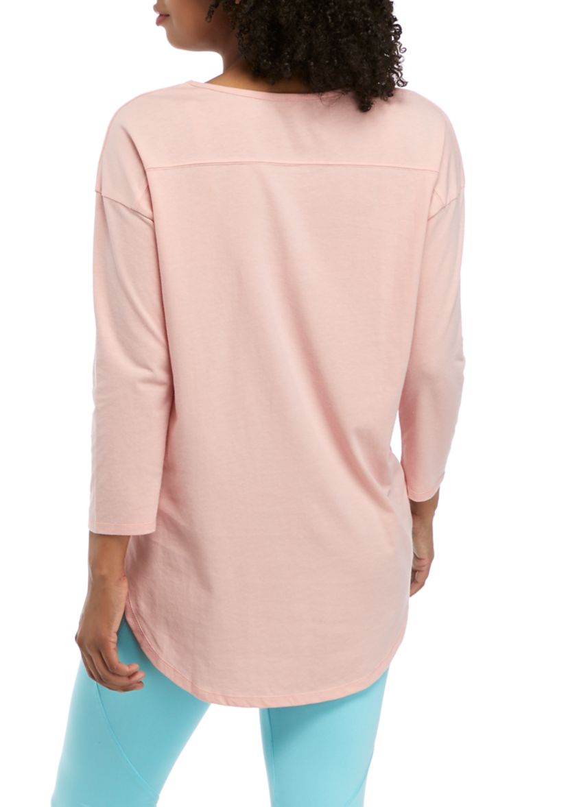 Studio Womens 3/4 Sleeve Graphic T-Shirt 