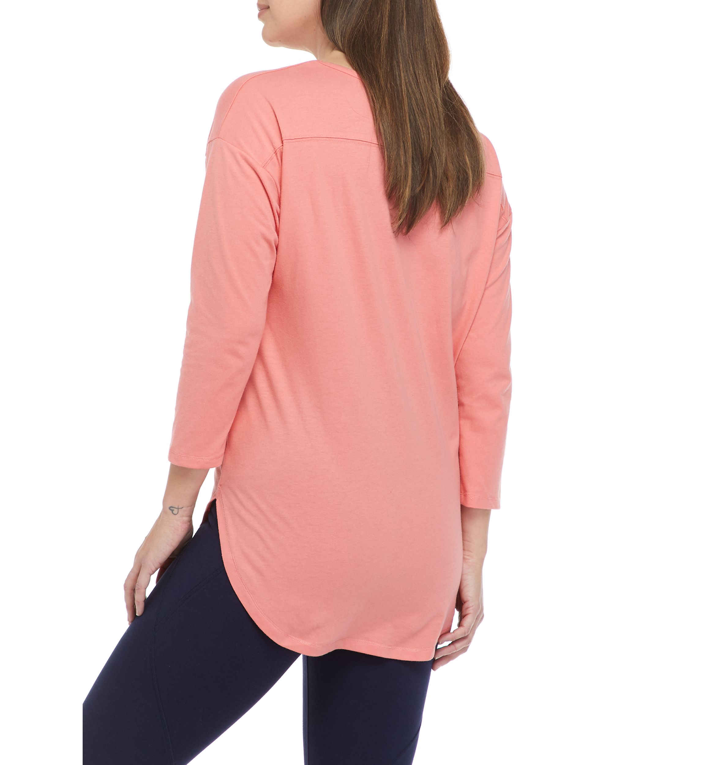 Studio Womens 3/4 Sleeve Distance T-Shirt 