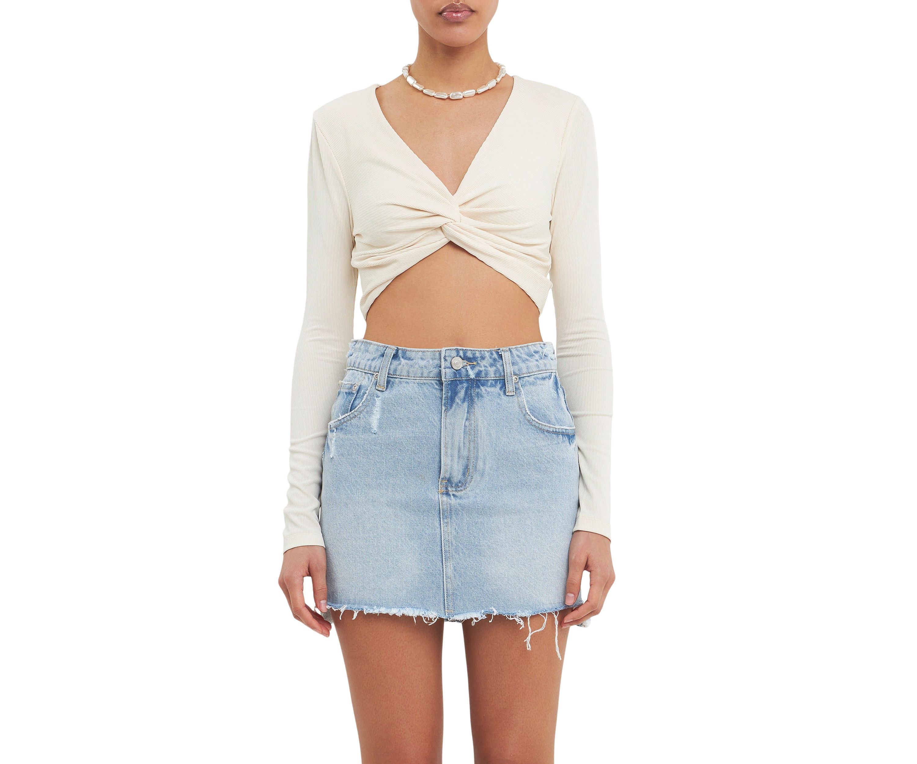 Front Twist Cropped Long Sleeve