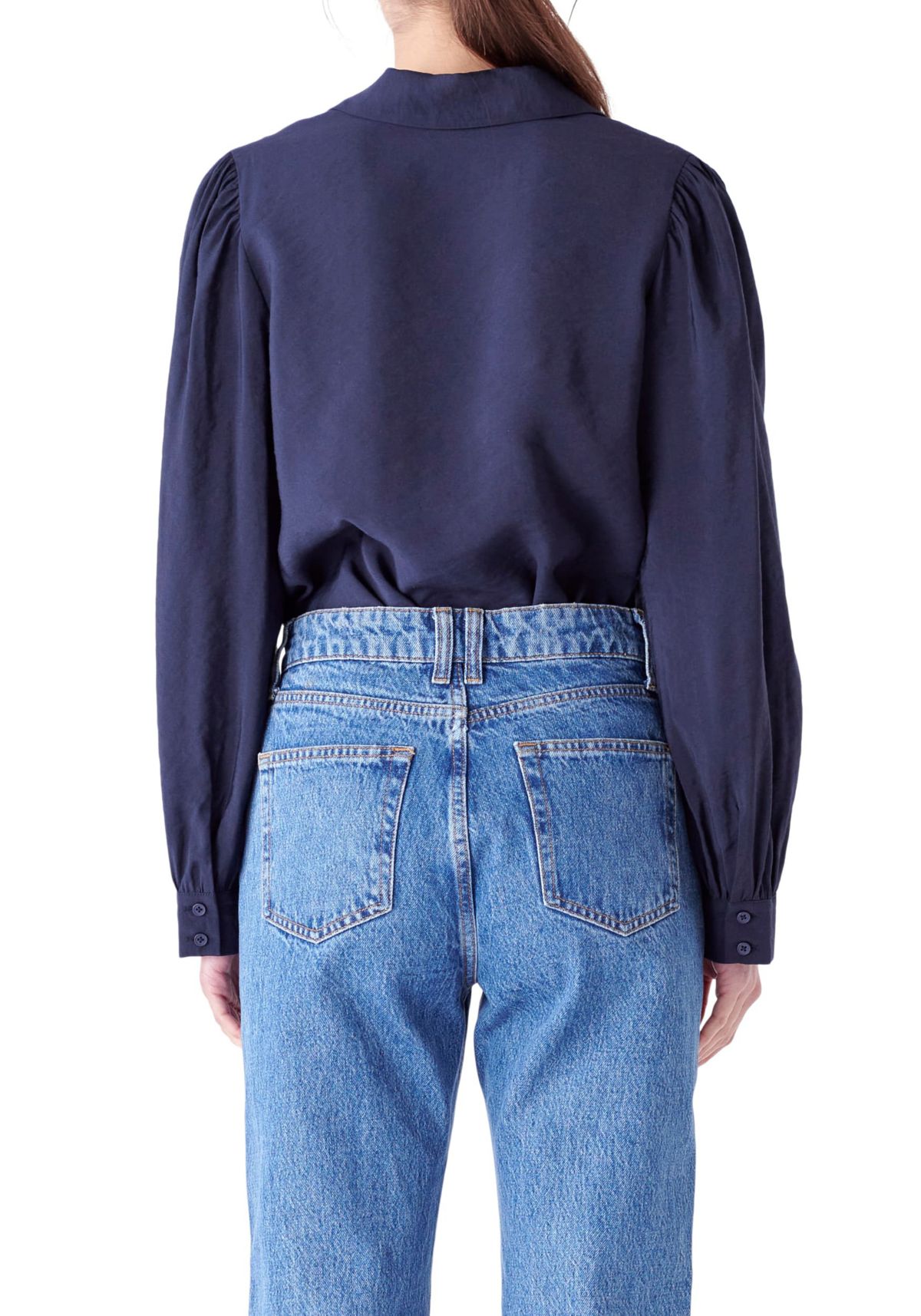 Scallop Collared Dress Shirt