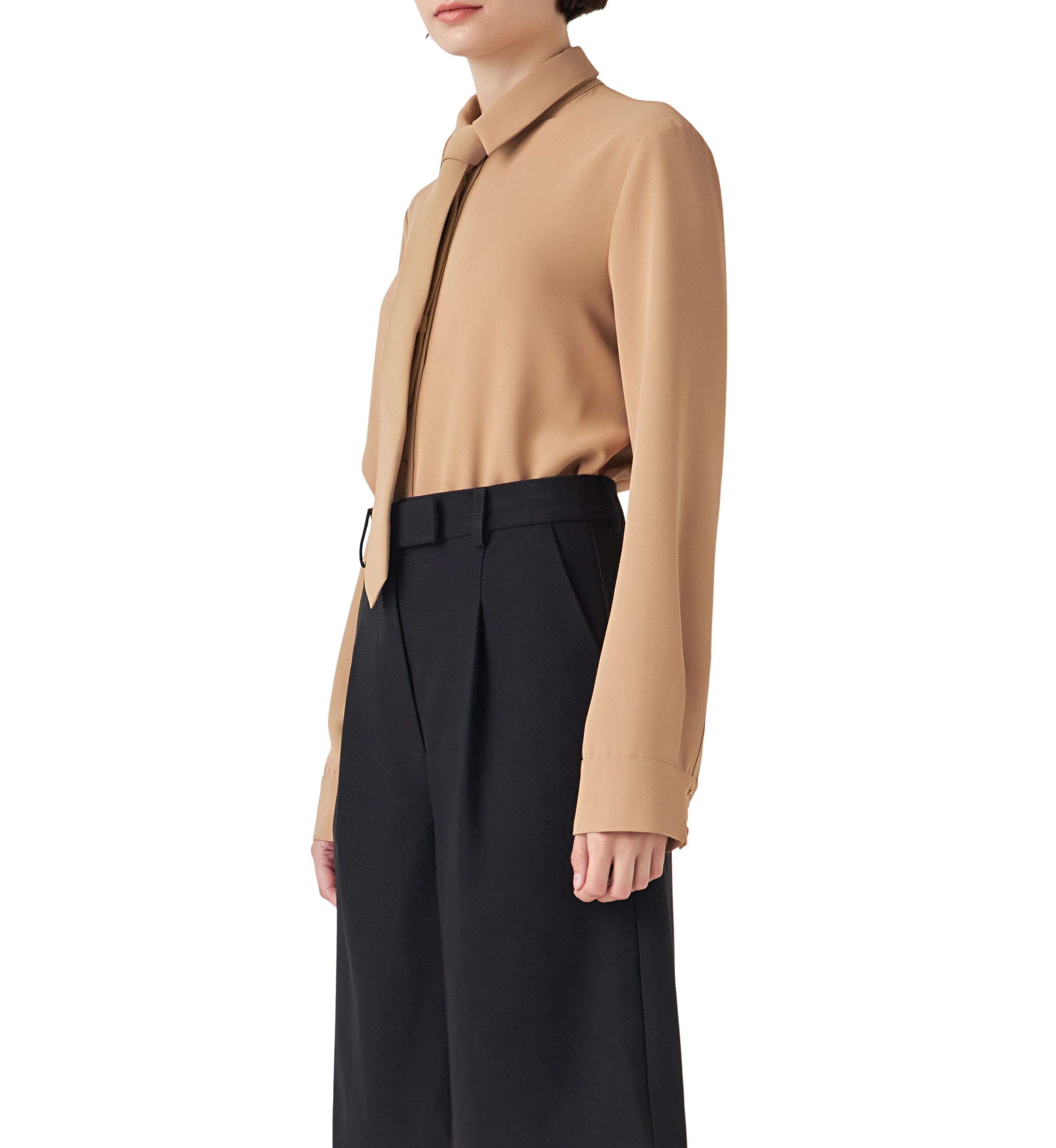 Lightweight Collared Dress Shirt with Tie