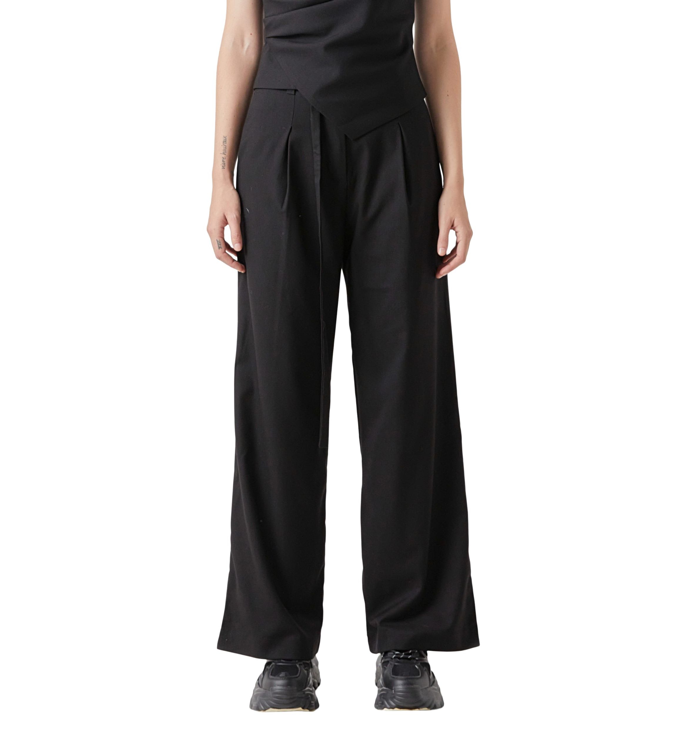 Pleated Wide Pants with Belt