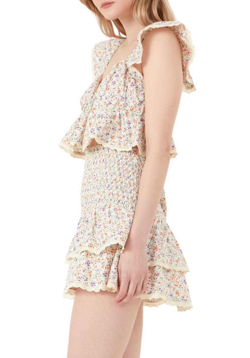 Embroidered Ruffled Bandeau Top