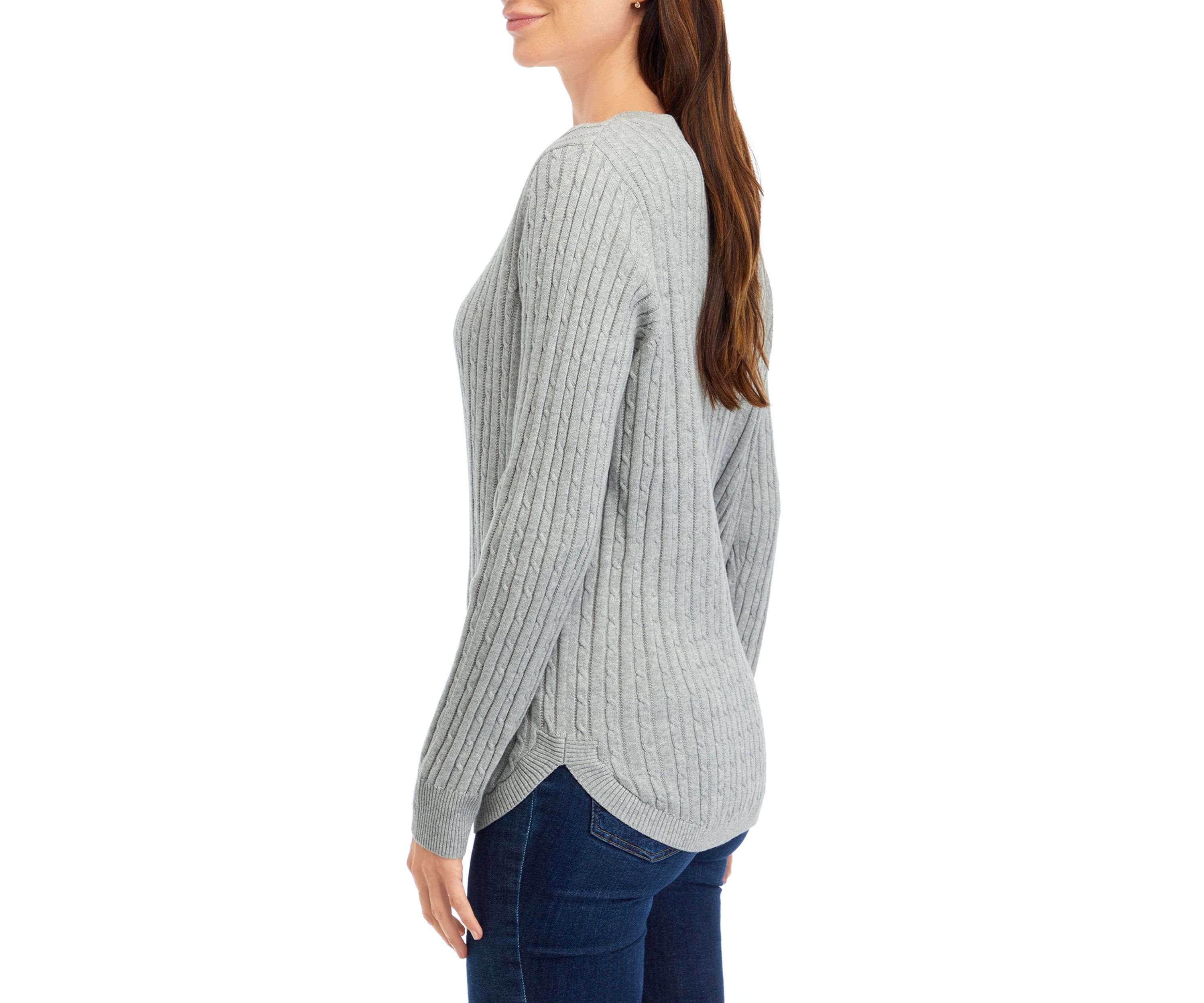   Womens Long Sleeve V-Neck Cable Sweater 