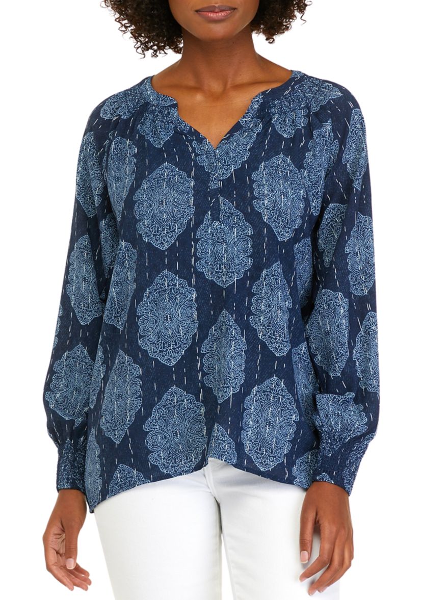Womens Long Sleeve Airflow V-Neck Peasant Top 									