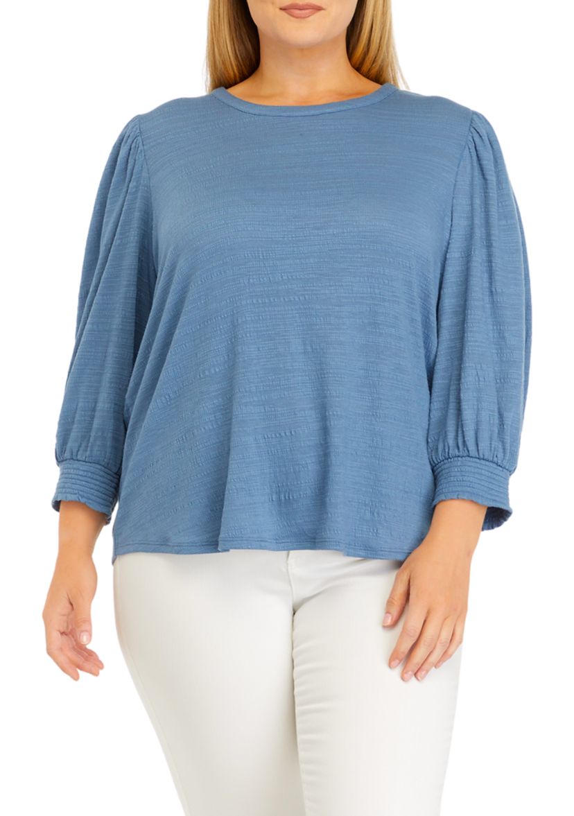 Plus Size Button Back Top