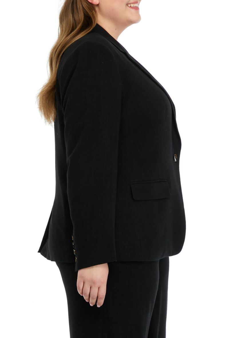 Plus Size Relaxed Blazer