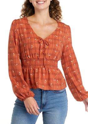 Gypsies and Moondust Juniors' Long Sleeve V-Neck Smocked
