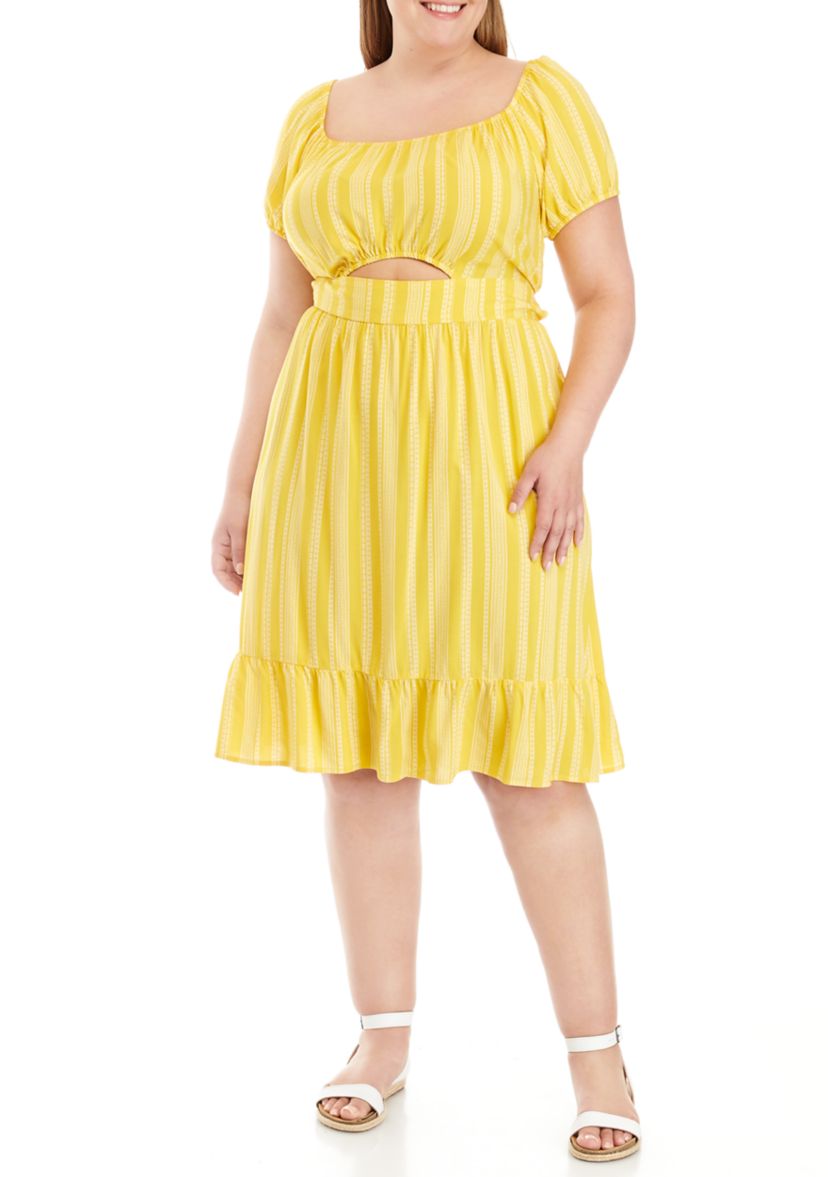 Plus Size Short Sleeve Midi Dress 