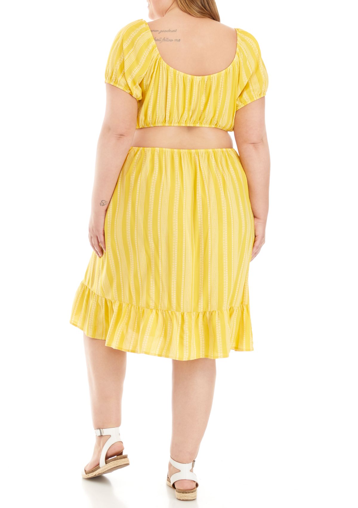 Plus Size Short Sleeve Midi Dress 