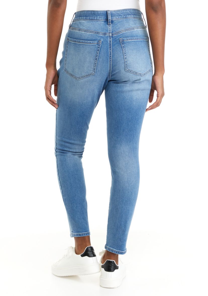 Curvy Fit Skinny Jeans