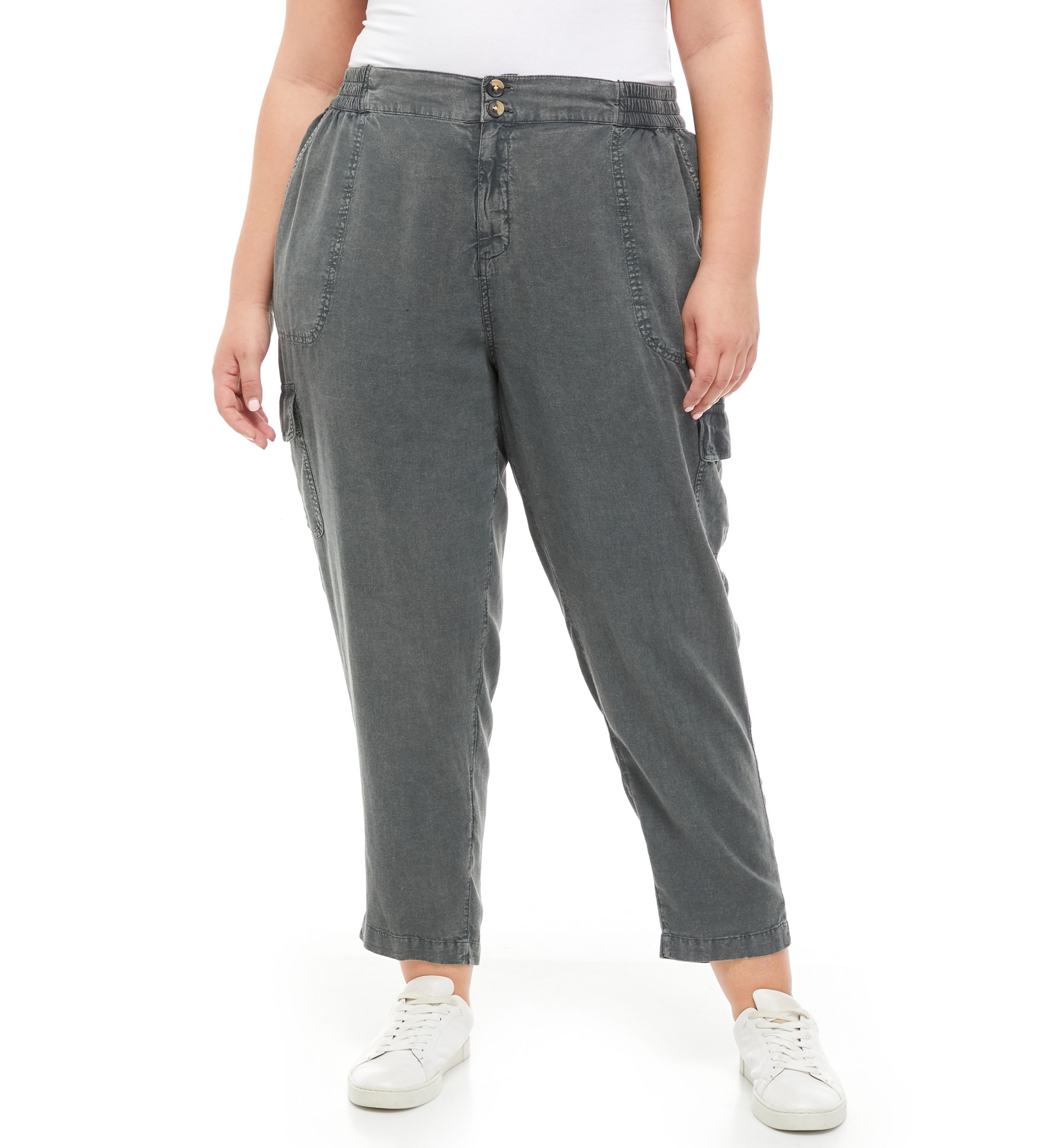 Plus Size Relaxed Cargo Pants