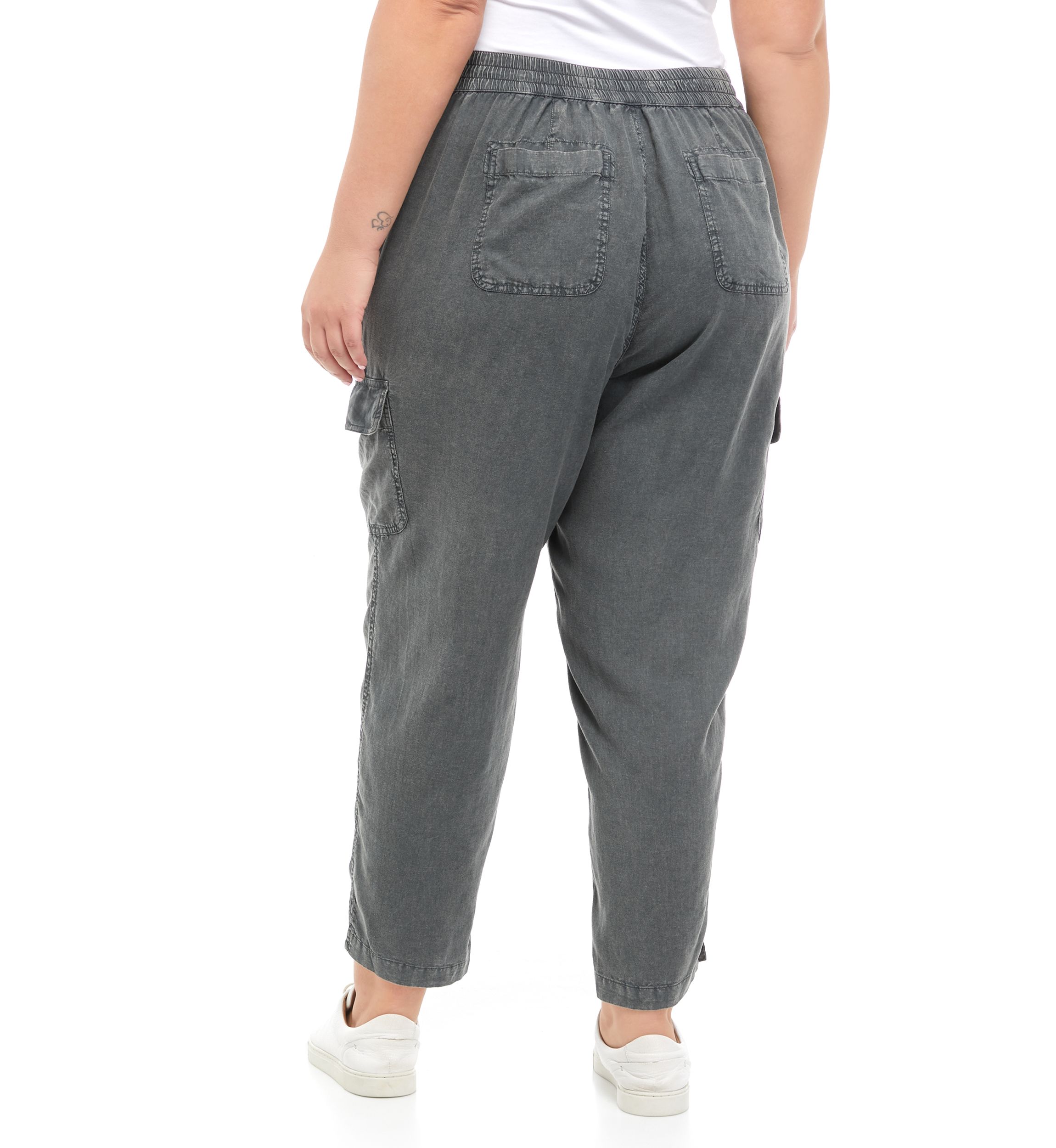 Plus Size Relaxed Cargo Pants