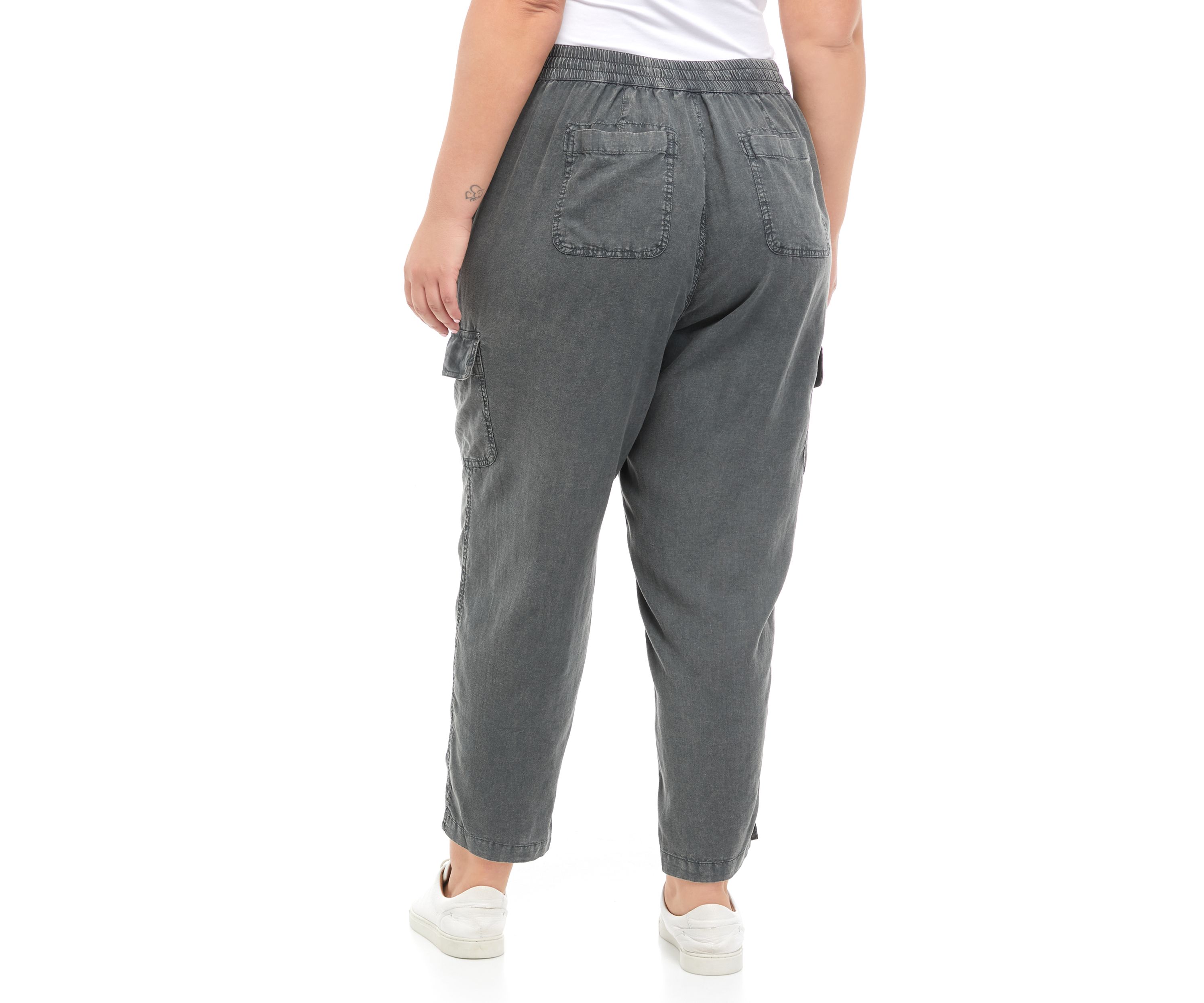 Plus Size Relaxed Cargo Pants