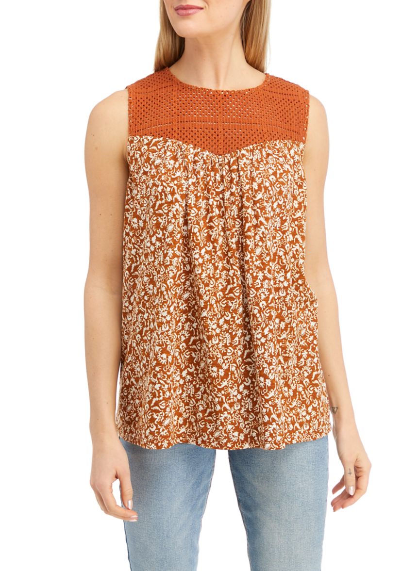 Womens Crochet Yoke Printed T-Shirt