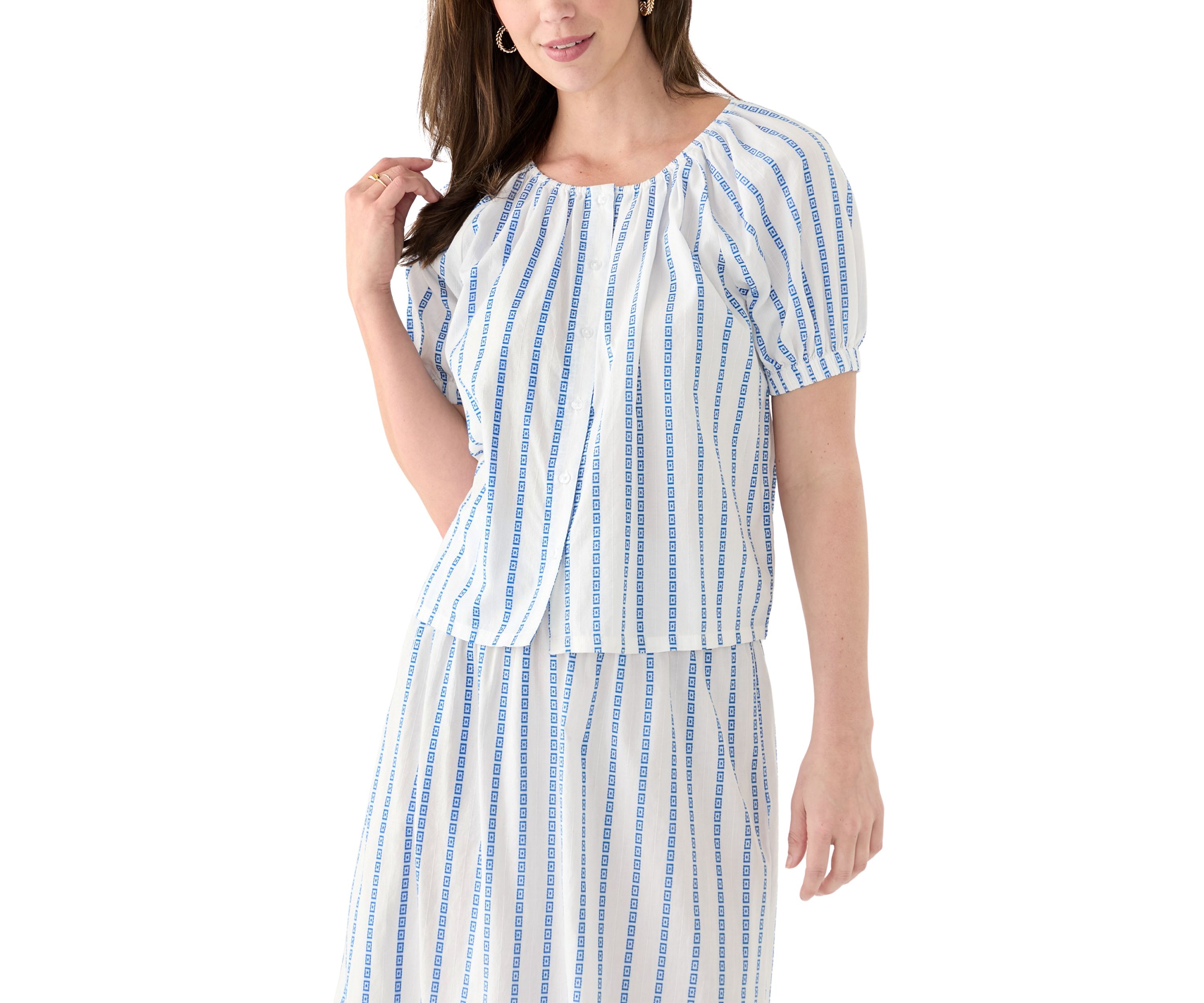 Womens Scoop Neck Button Front Top 