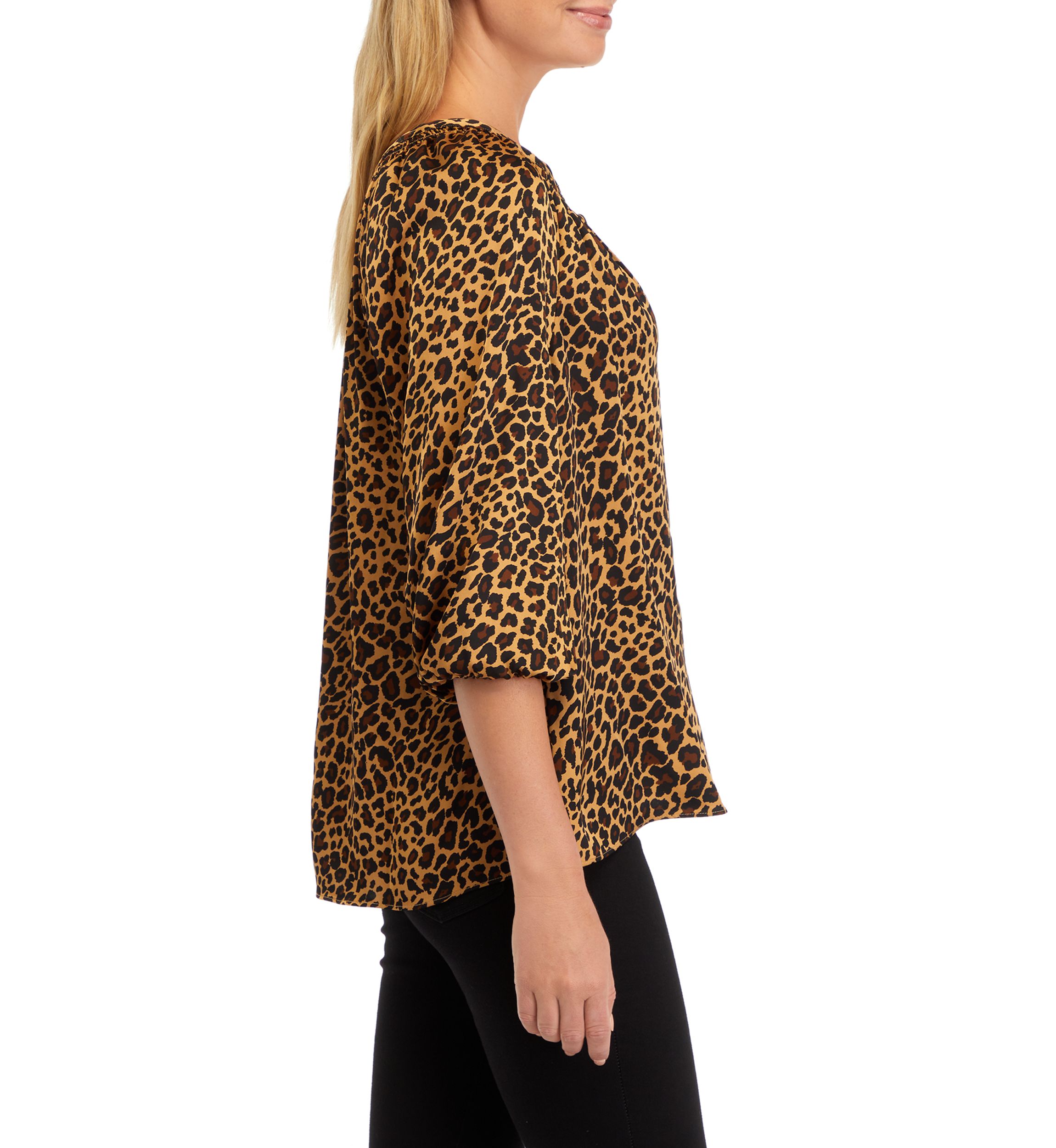 Womens 3/4 Sleeve Leopard Print Peasant Top