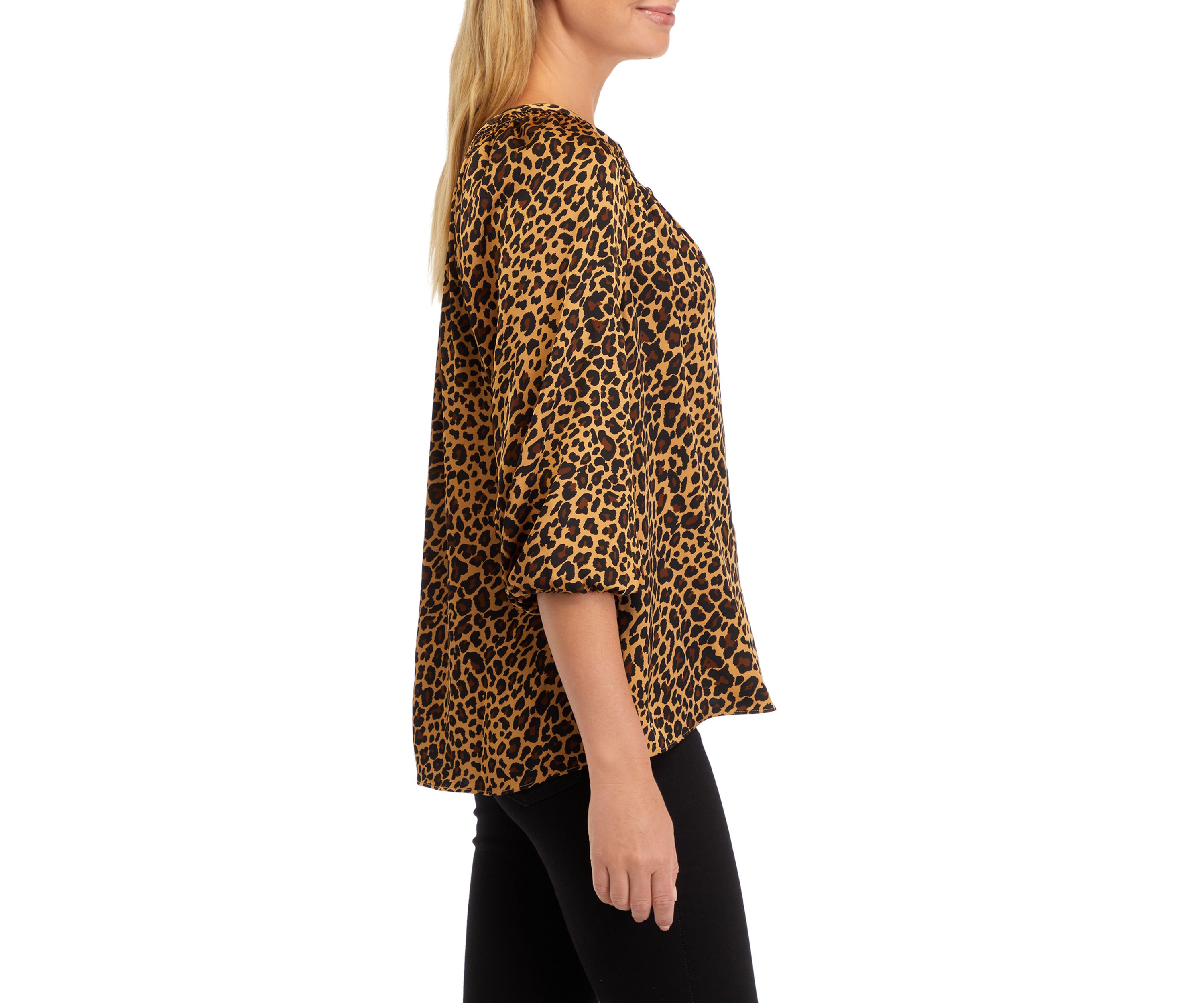Womens 3/4 Sleeve Leopard Print Peasant Top