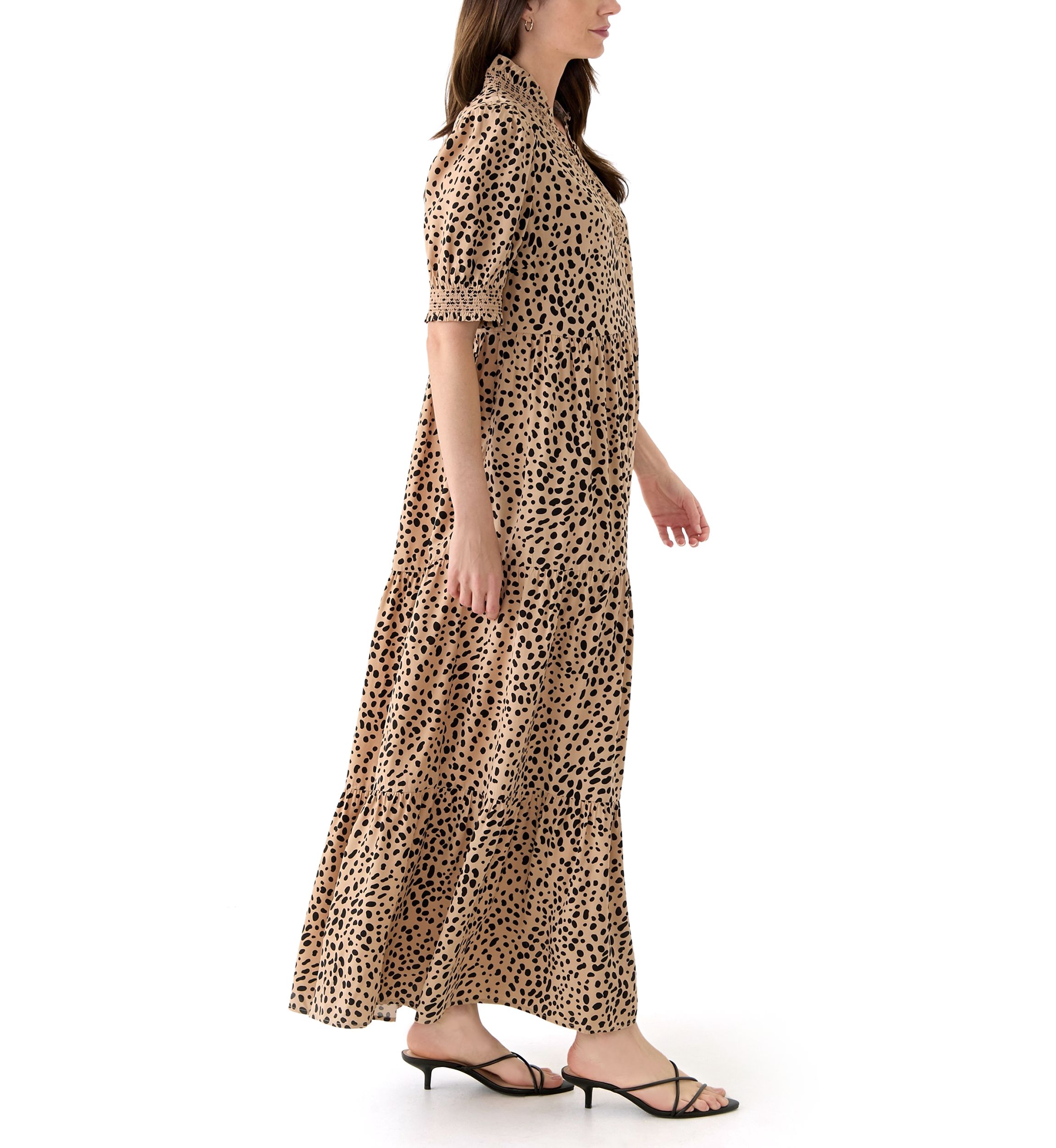 Womens Smocked Ruffle Printed Dress