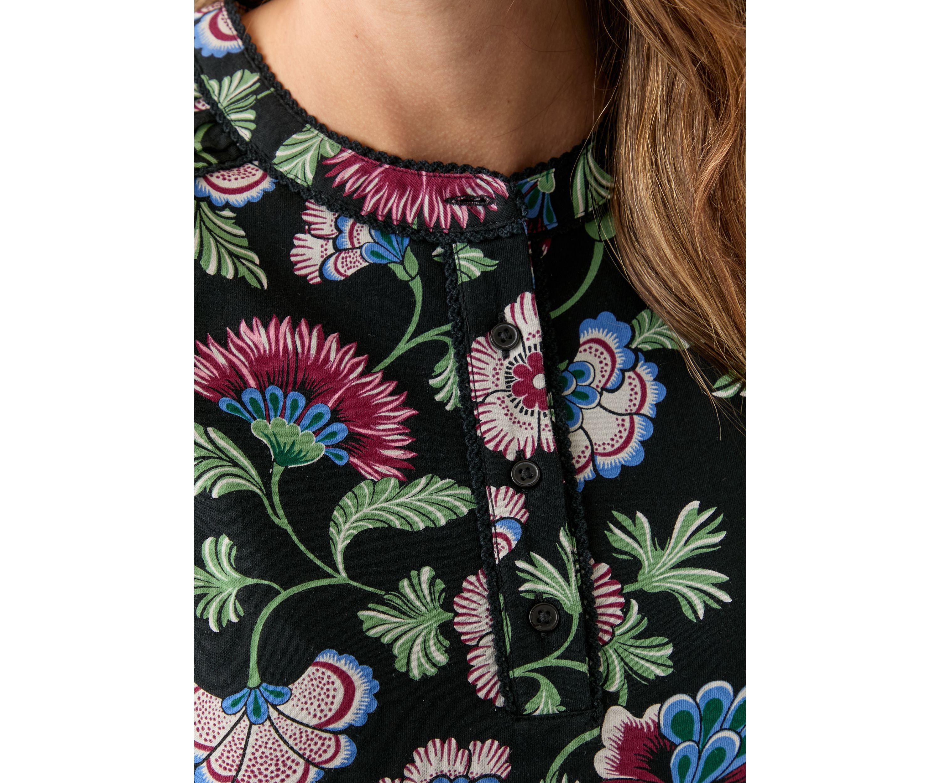 Womens Long Sleeve Pintuck Henley Print Blouse