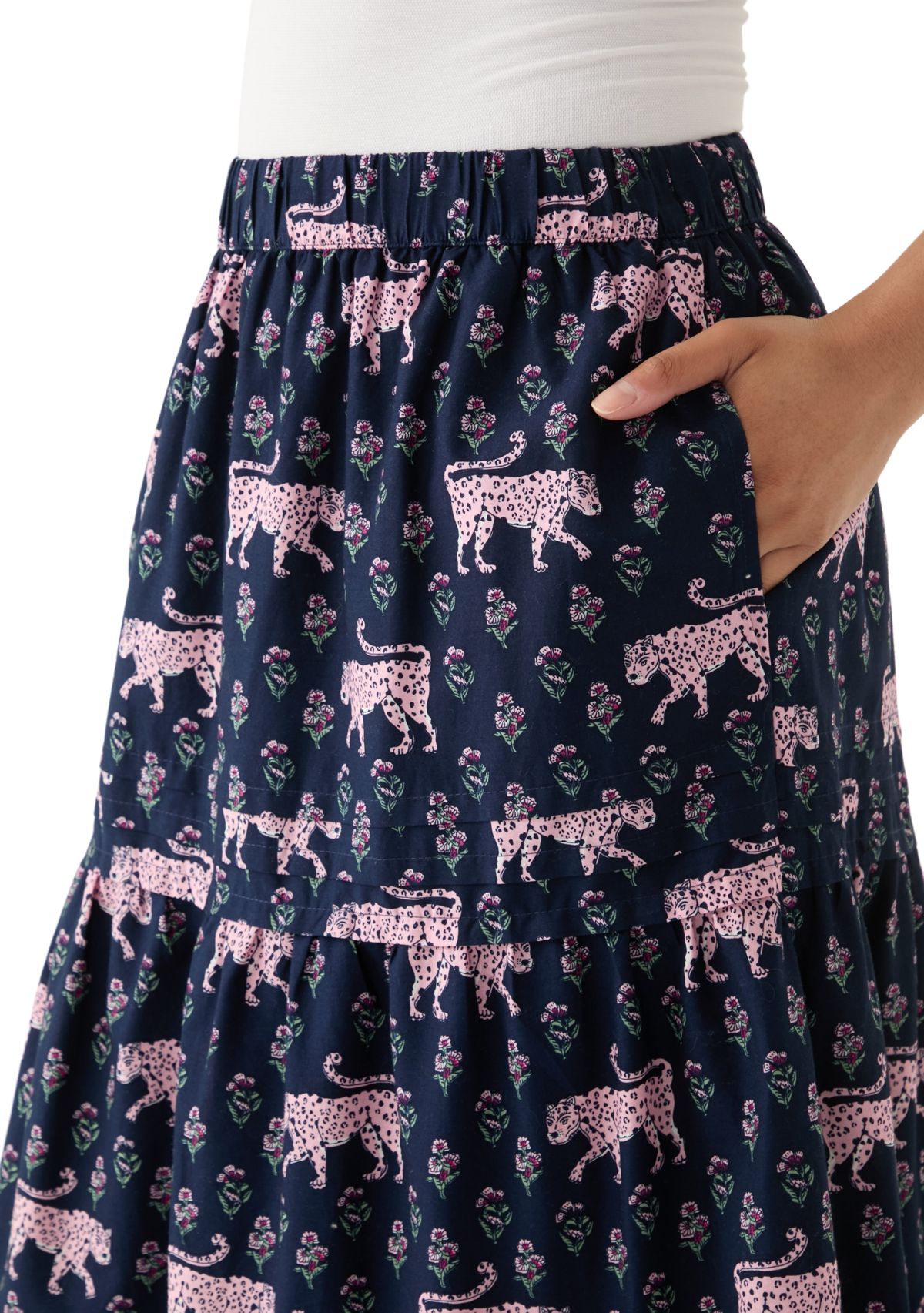 Plus Size Pleated Printed Midi Skirt