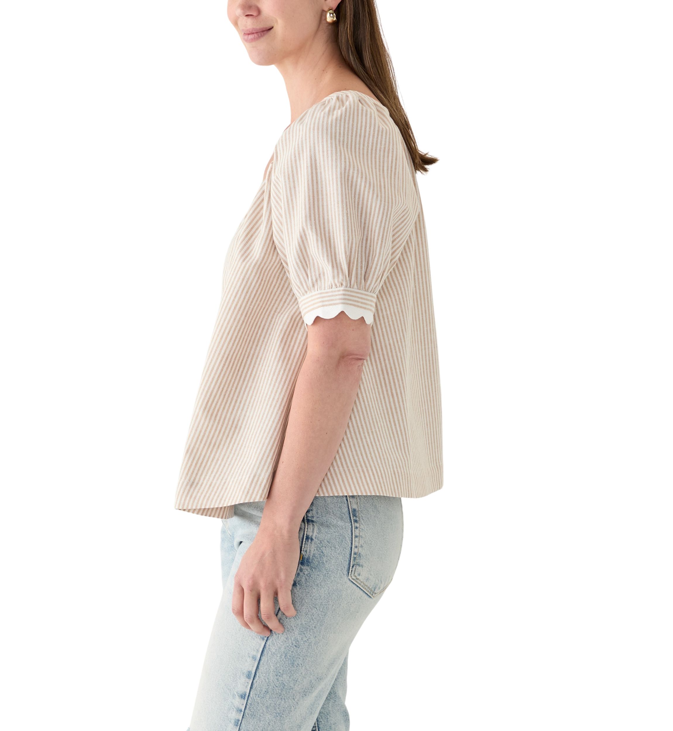 Womens Short Sleeve Scalloped Top