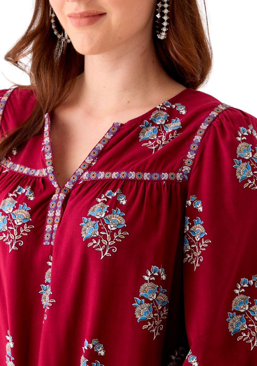 Womens 3/4 Sleeve Split Neck Top