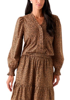 Crown & Ivy Women's Long Sleeve Ruffle Front Printed Top, Tan, Medium