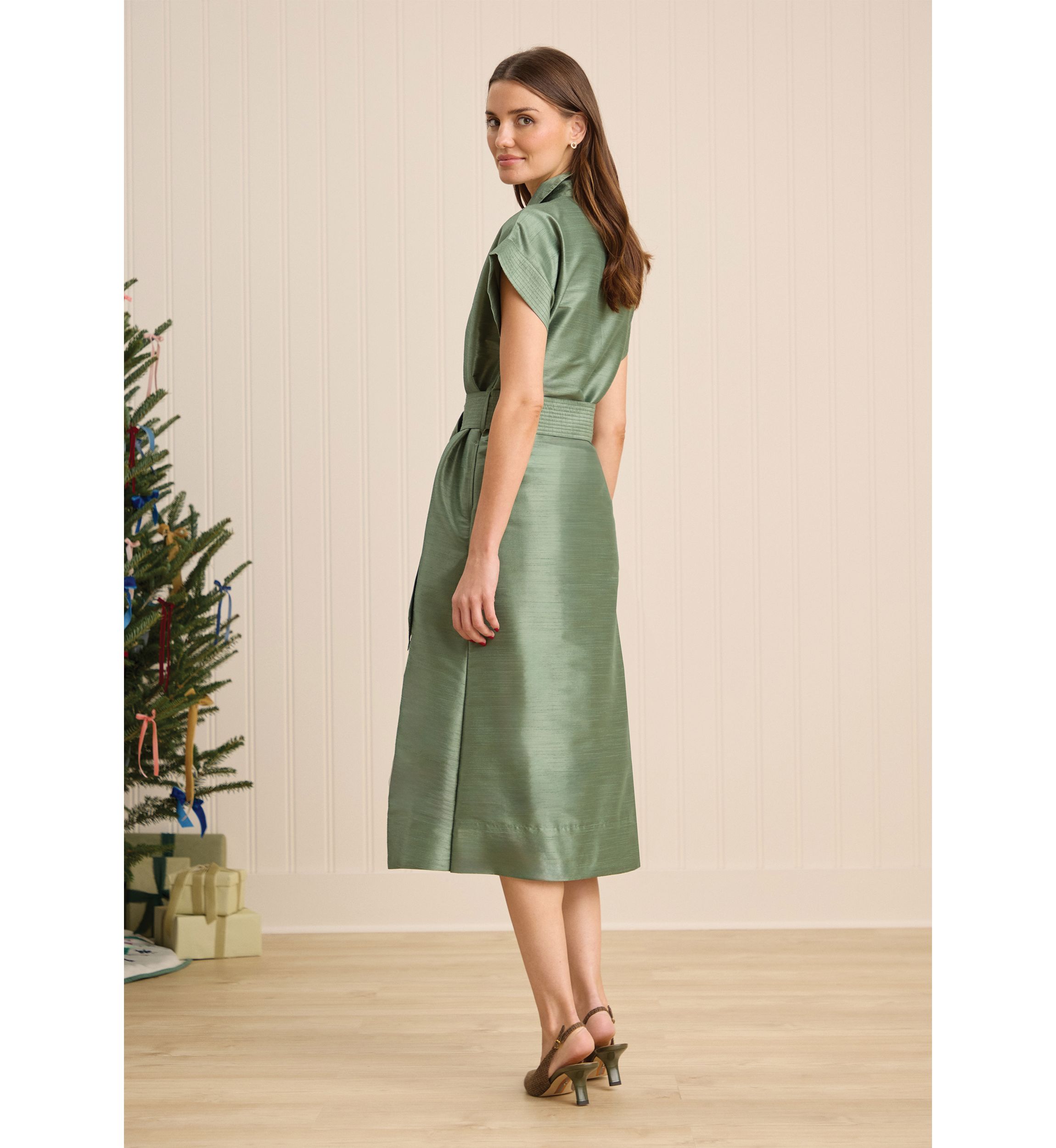 Sewing Down South x Crown & Ivy™ Sew Merry Midi Shirt Dress