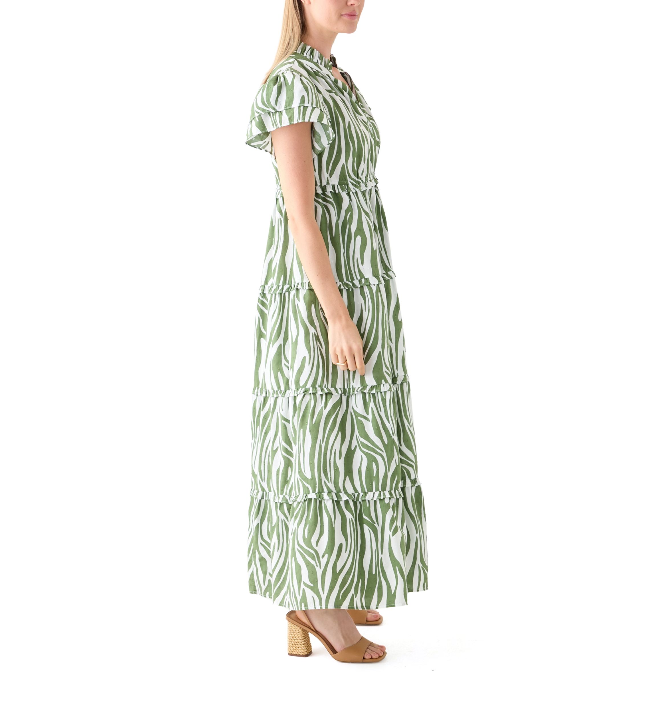 Petite Flutter Sleeve Printed Maxi Dress