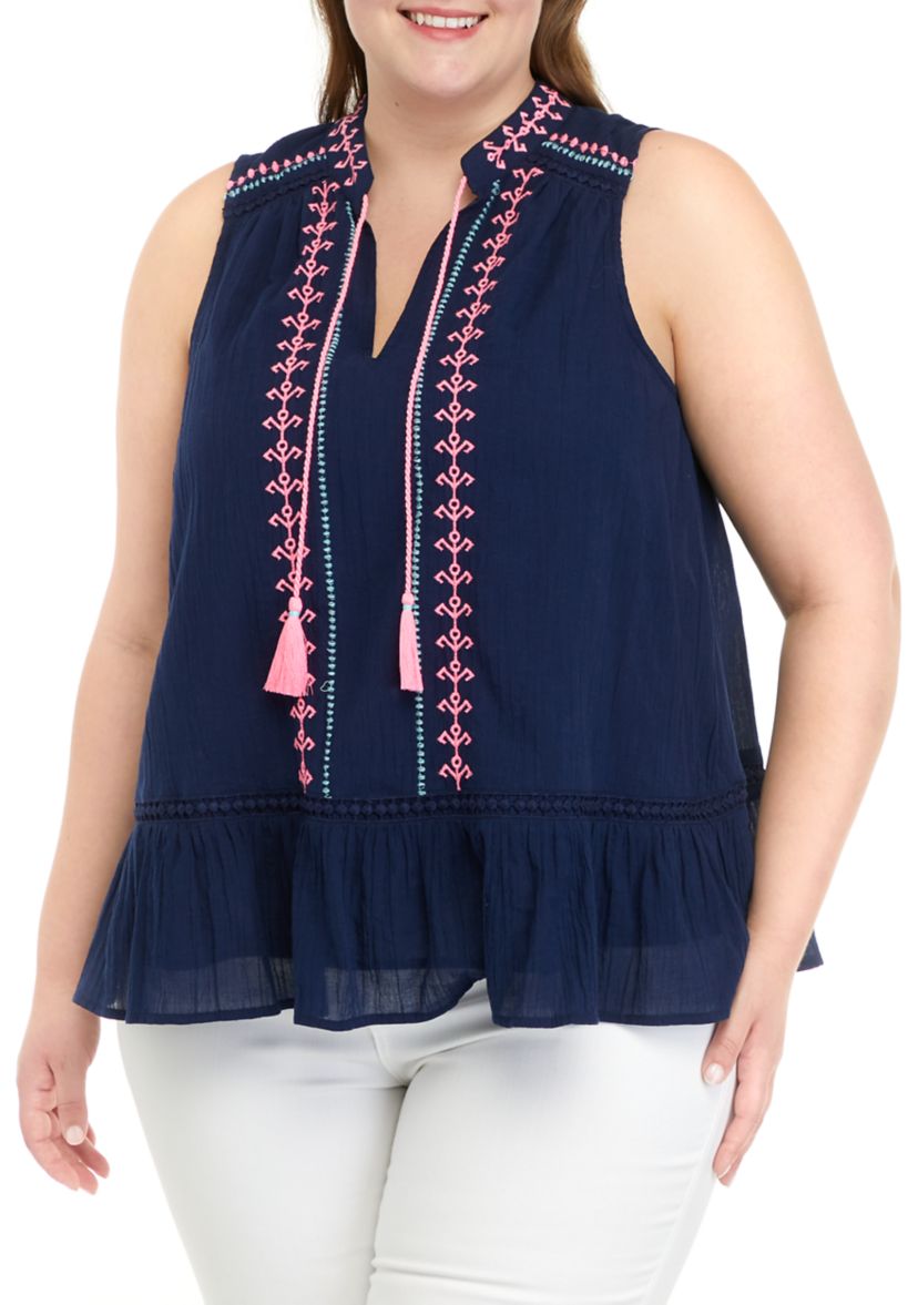 Plus Size Sleeveless Crochet Peasant Top 