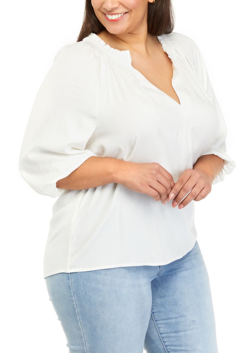 Plus Size 3/4 Sleeve Ruffe Neck Peasant Top 