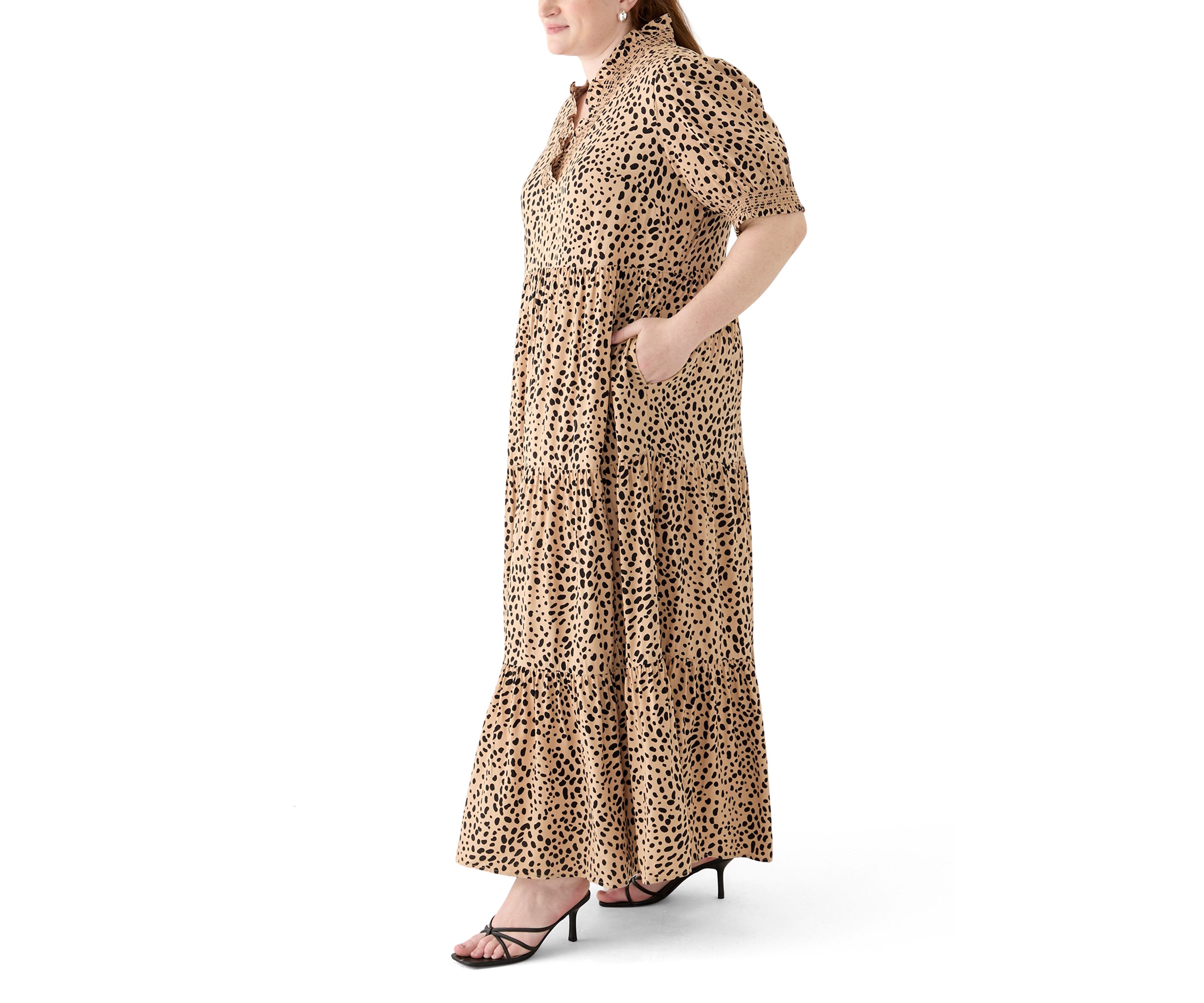Plus Size Short Sleeve Smock Ruffle Neck Printed Dress
