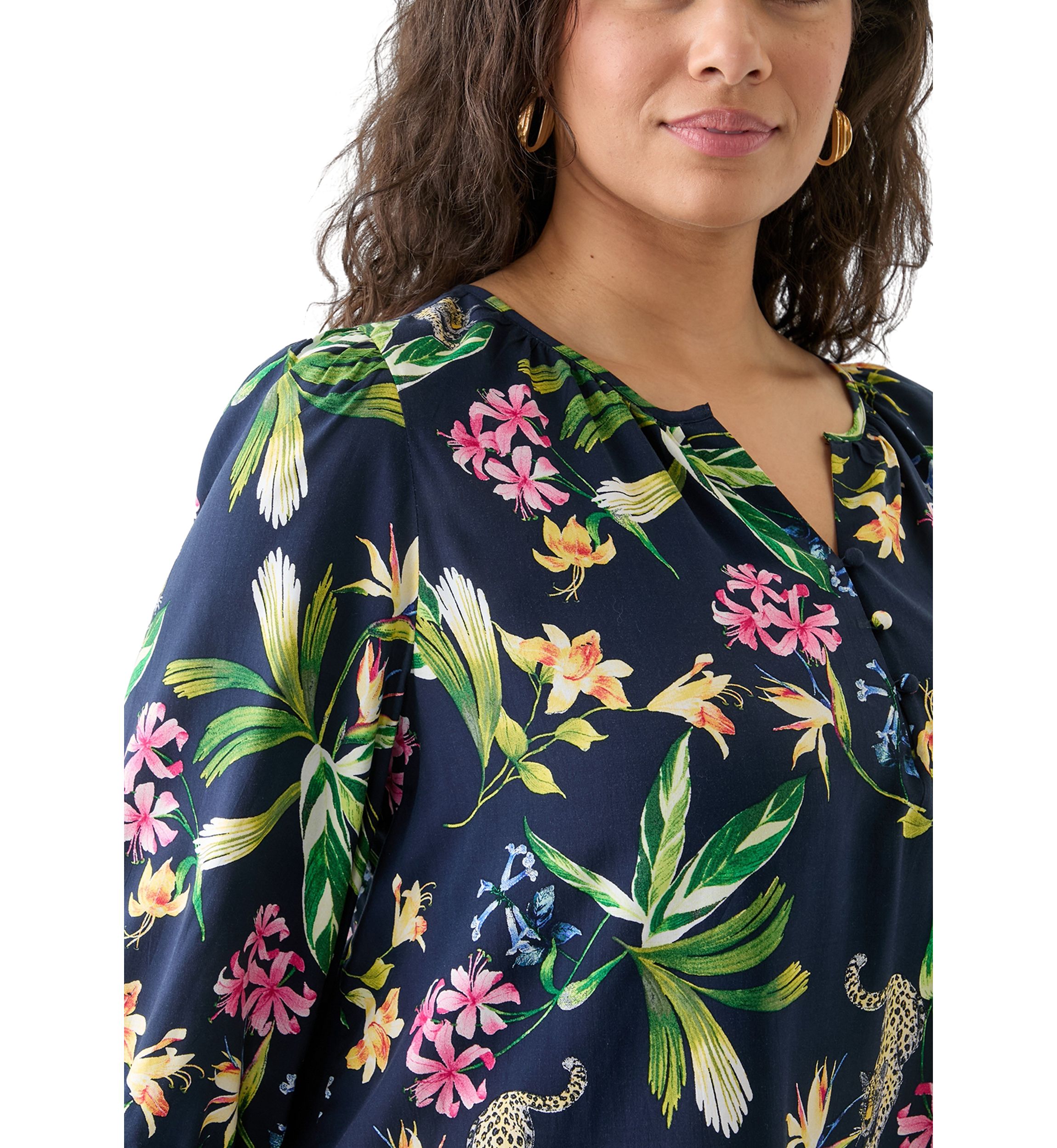 Plus Size 3/4 Sleeve Button Front Printed  Peasant Top