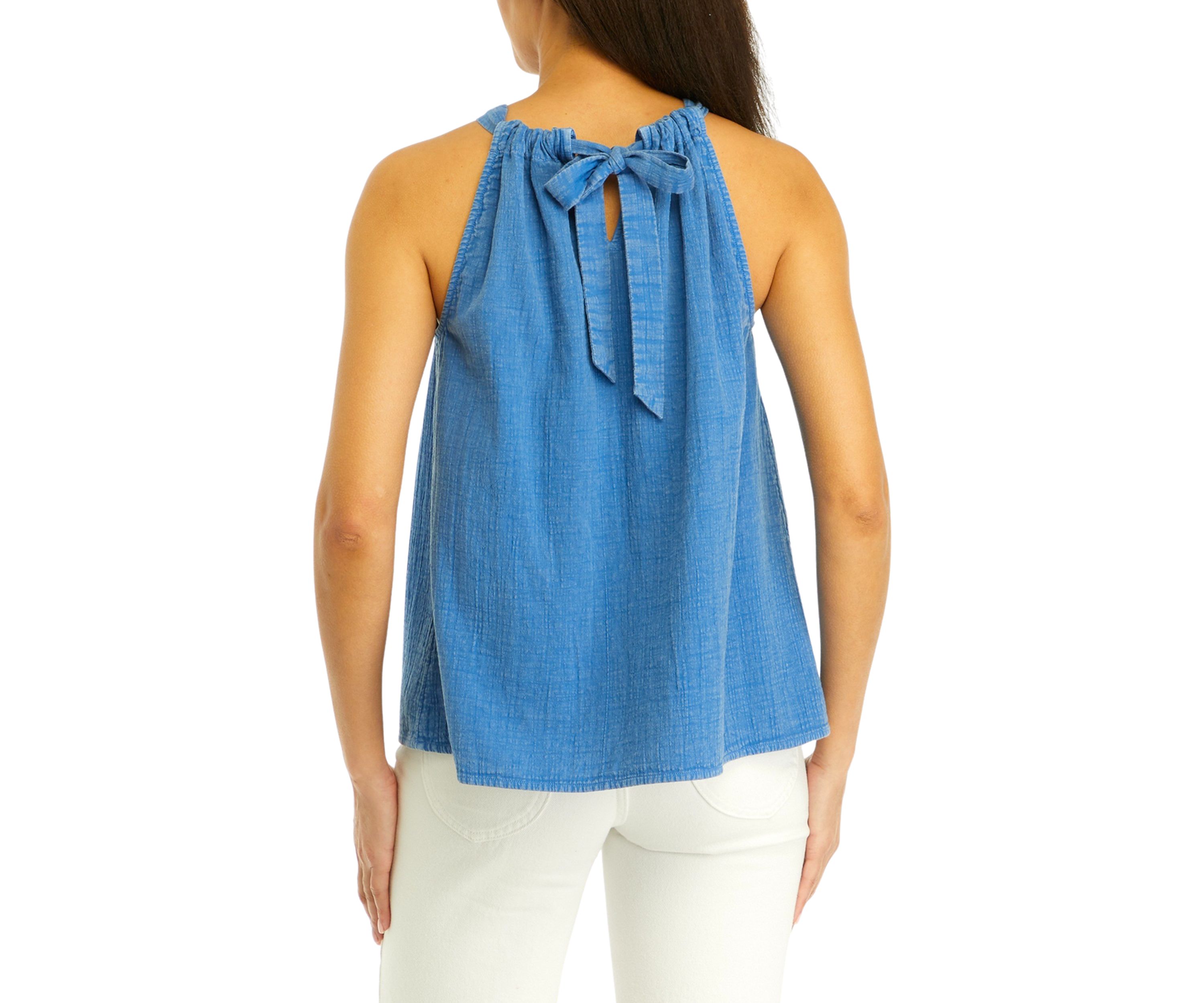 Plus Size Sleeveless Halter Neck Top