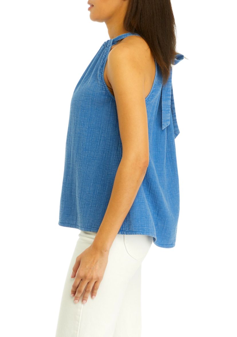 Plus Size Sleeveless Halter Neck Top