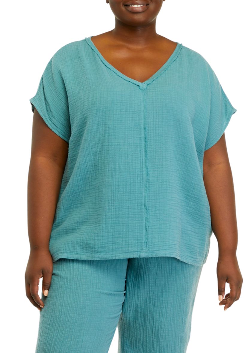 Plus Size Short Sleeve V-Neck Dolman T-Shirt