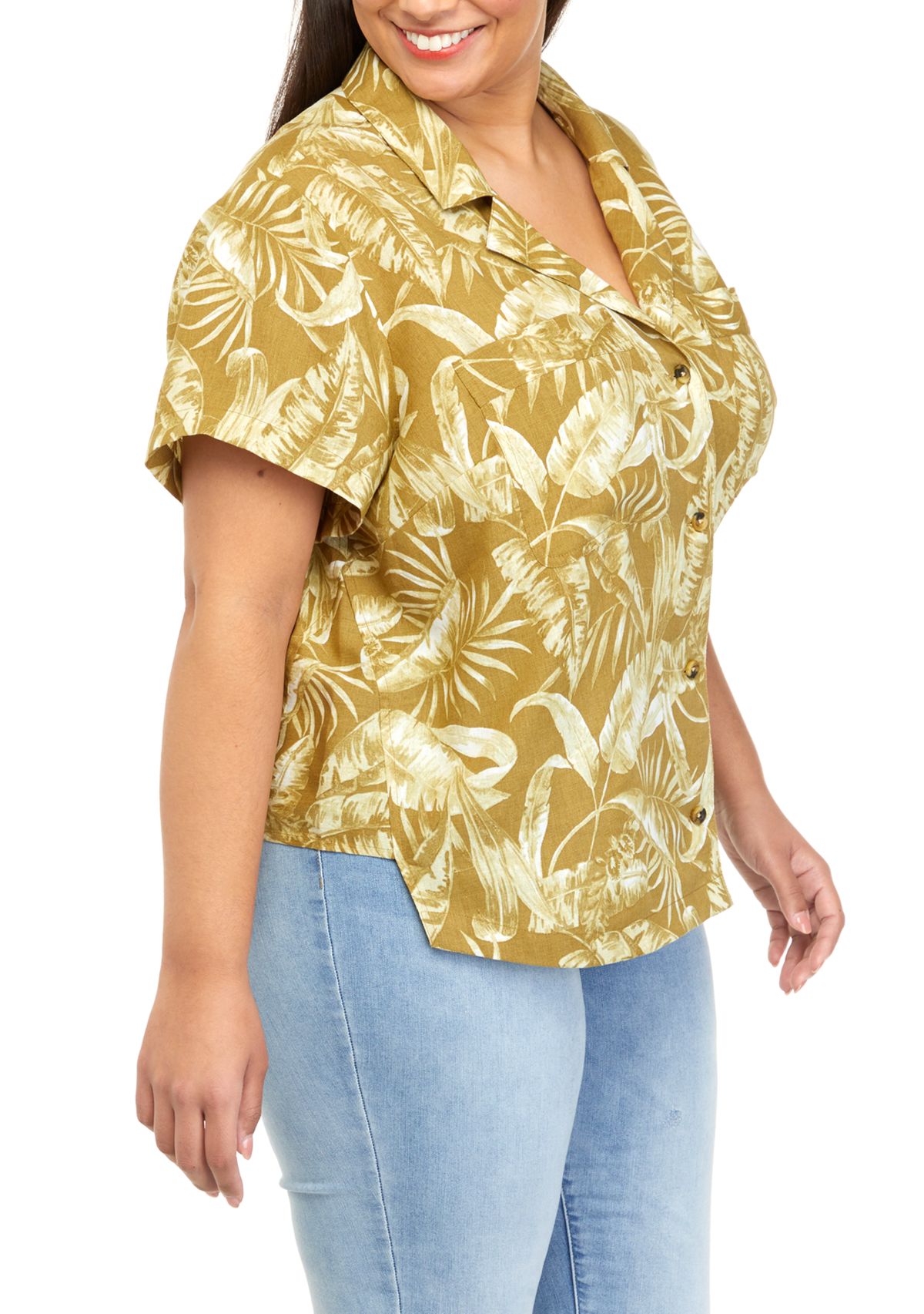 Plus Size Short Sleeve Resort Button Down Shirt									