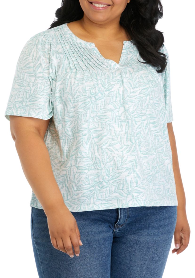 Plus Size Short Sleeve Pintuck Top